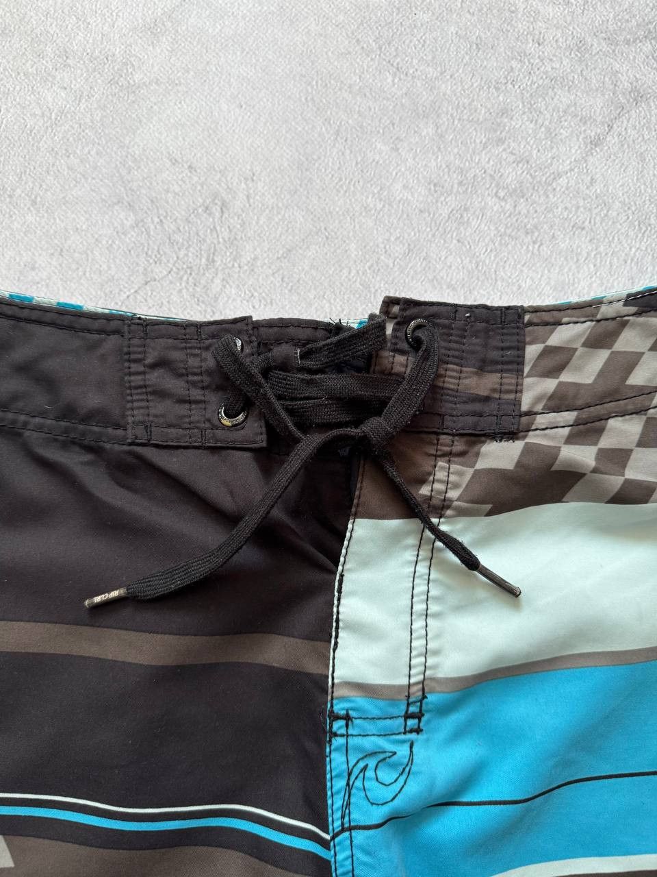 Rip Curl Rip Curl Vintage Board Surf Shorts Mens Sz 32 Size US 32 / EU 48 - 9 Thumbnail