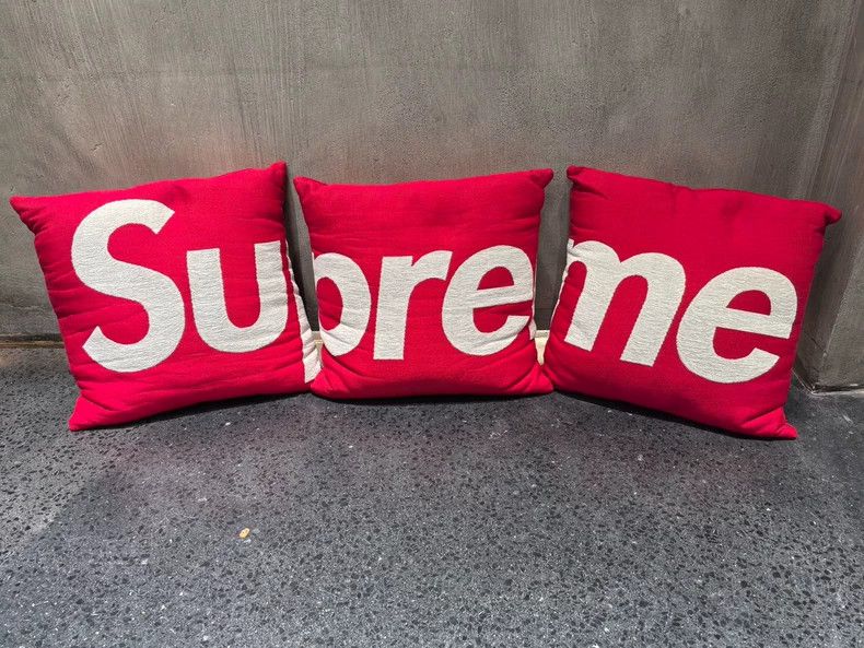 Supreme Supreme Red throw pillow 2501-Nextarrow Size ONE SIZE - 1 Thumbnail