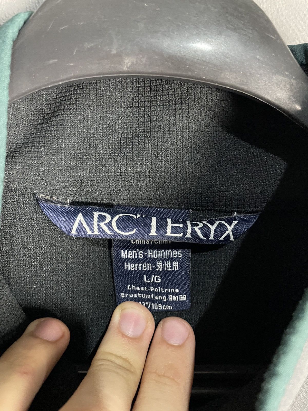 Arc'teryx VINTAGE ARCTERYX SOFTSHELL JACKET OUTDOOR DRILL STREETWEAR Size US L / EU 52-54 / 3 - 7 Thumbnail