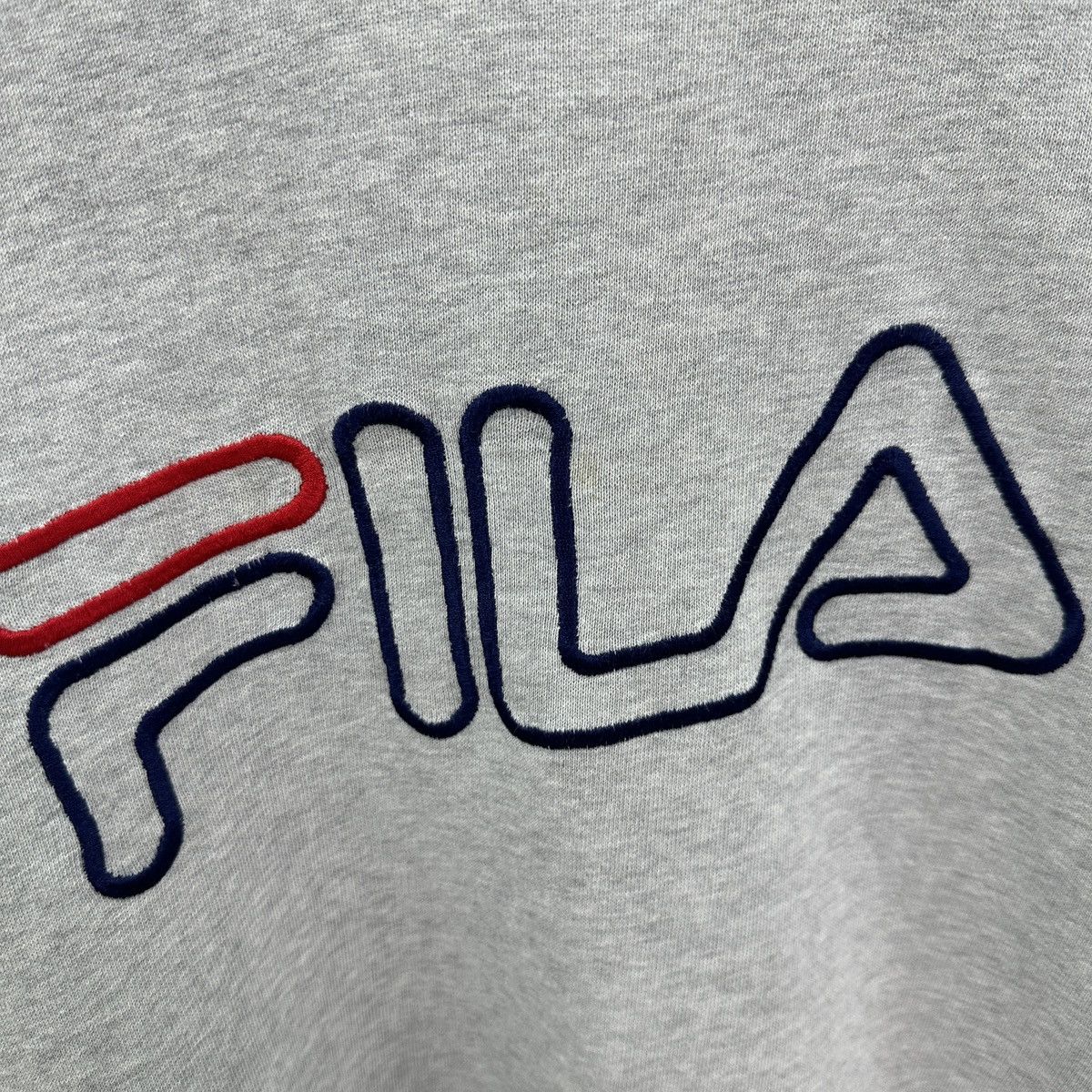 Fila Vintage 90s Fila Sweatshirt Embroidered logo y2k Italy og Size US L / EU 52-54 / 3 - 5 Thumbnail