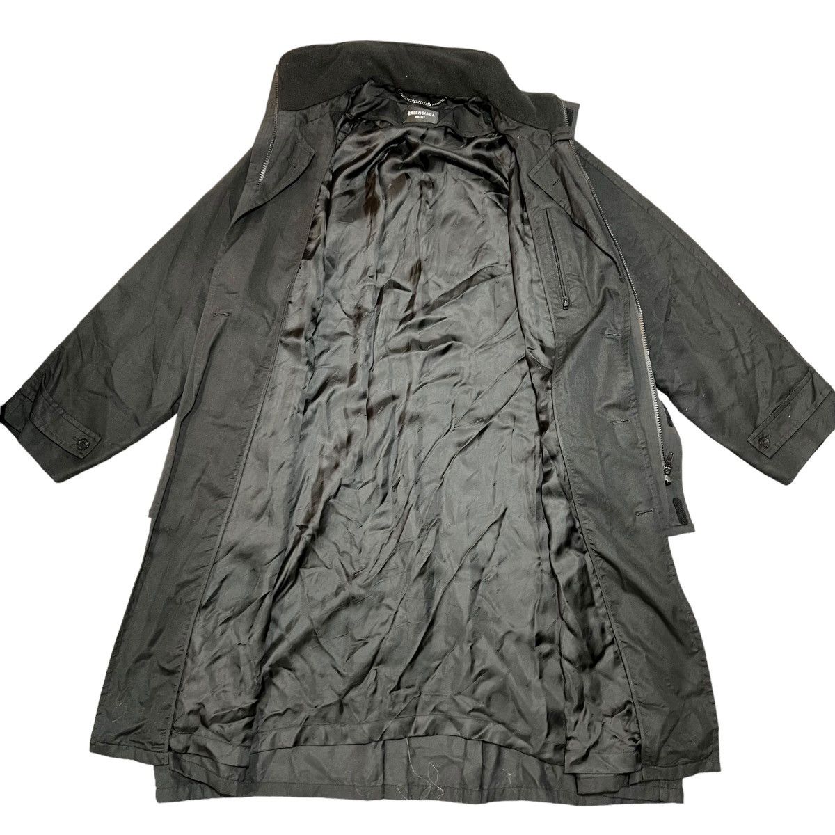 Balenciaga BALENCIAGA 2021AW OVERSIZED HYBRID TRENCH COAT JACKET Size US S / EU 44-46 / 1 - 10 Thumbnail