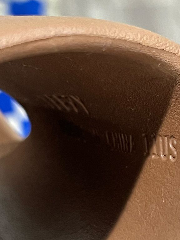 Yeezy adidas Yeezy Slide Flax Size US 11 / EU 44 - 2 Thumbnail