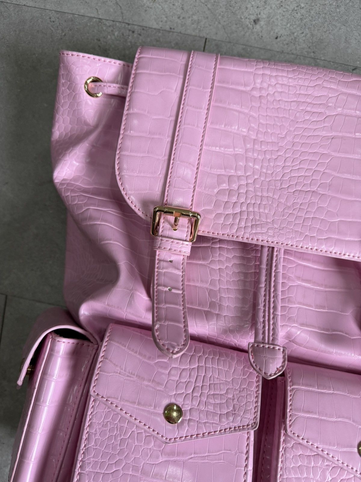 Other Allure County pink snakeskin backpack Size ONE SIZE - 4 Thumbnail