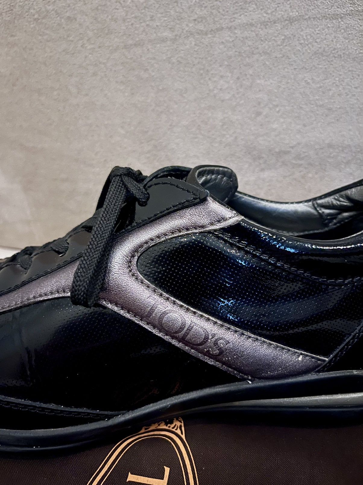 Tod's TOD’S men’s black, paten leather sneaker Size US 9.5 / EU 42-43 - 2 Thumbnail