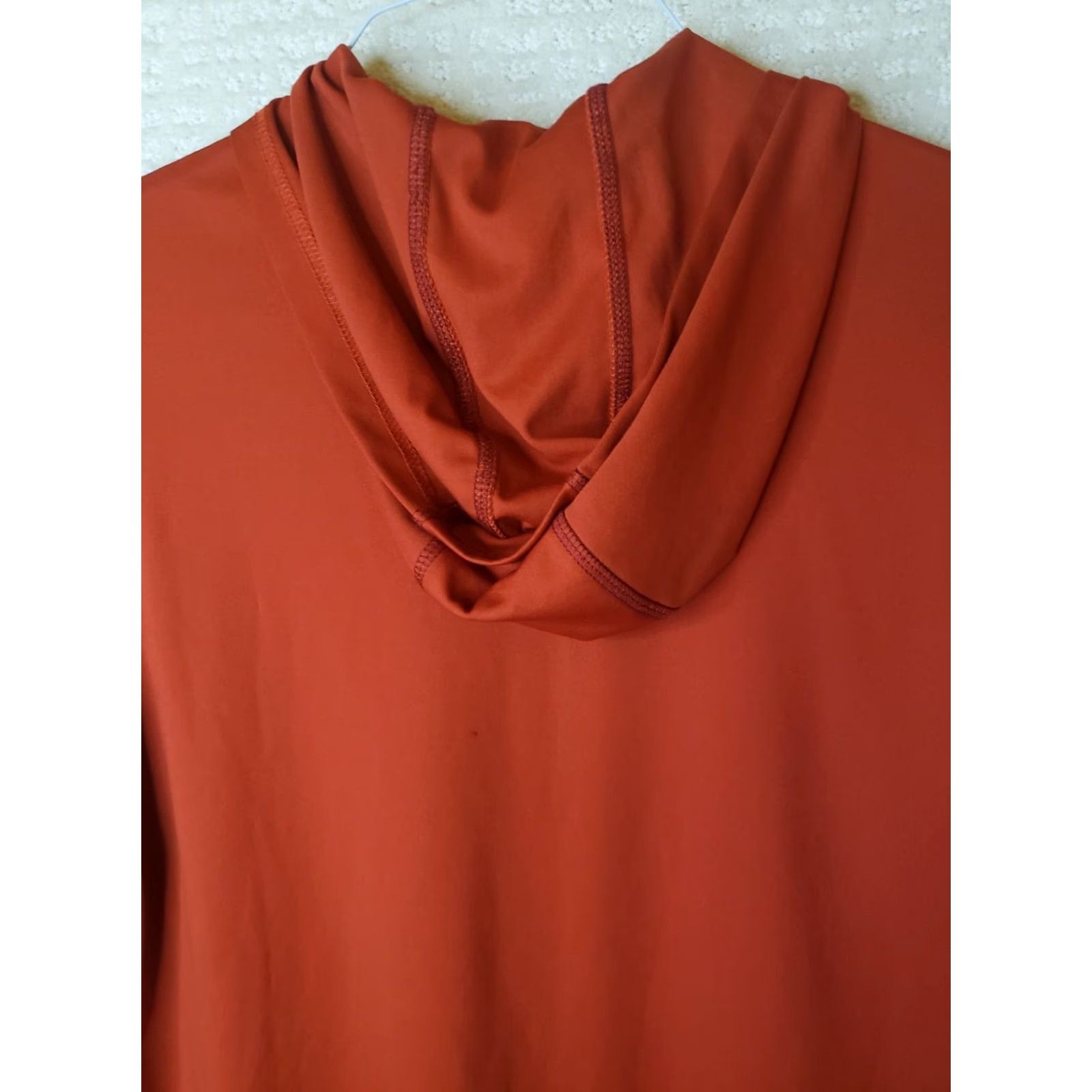 Vintage Ocean & Coast Shirt Men S Red UPF Sun Protection Hooded T-Shirt New! Size US S / EU 44-46 / 1 - 7 Thumbnail