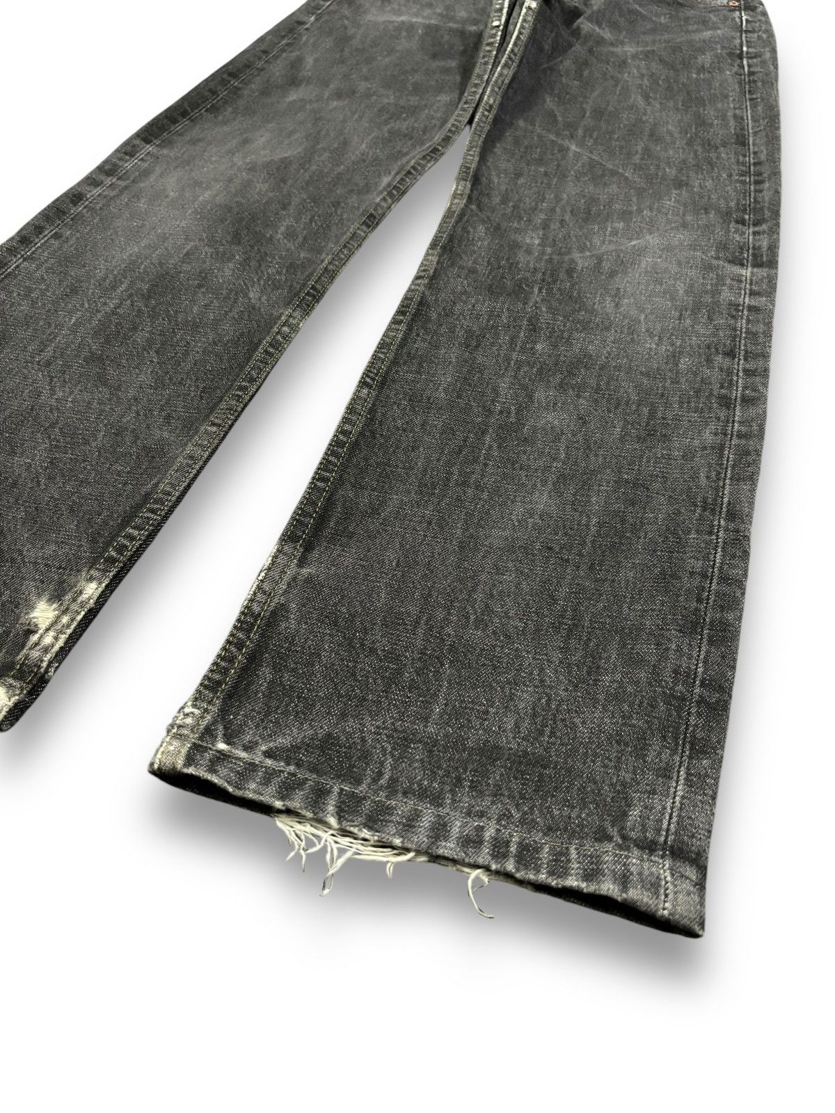 Levi's Vintage 90s Levis 501 Black Faded Loose Fit Distressed Jeans Size US 30 / EU 46 - 12 Thumbnail