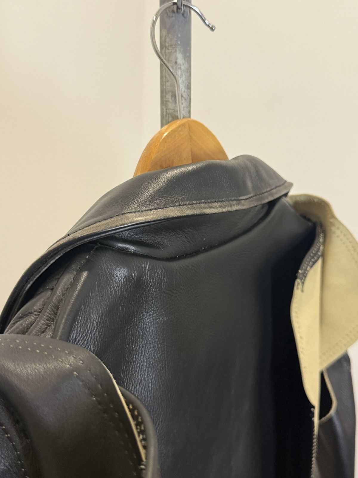 H&M × Maison Margiela Deconstructed Leather Biker Jacket Size XS / US 0-2 / IT 36-38 - 16 Thumbnail