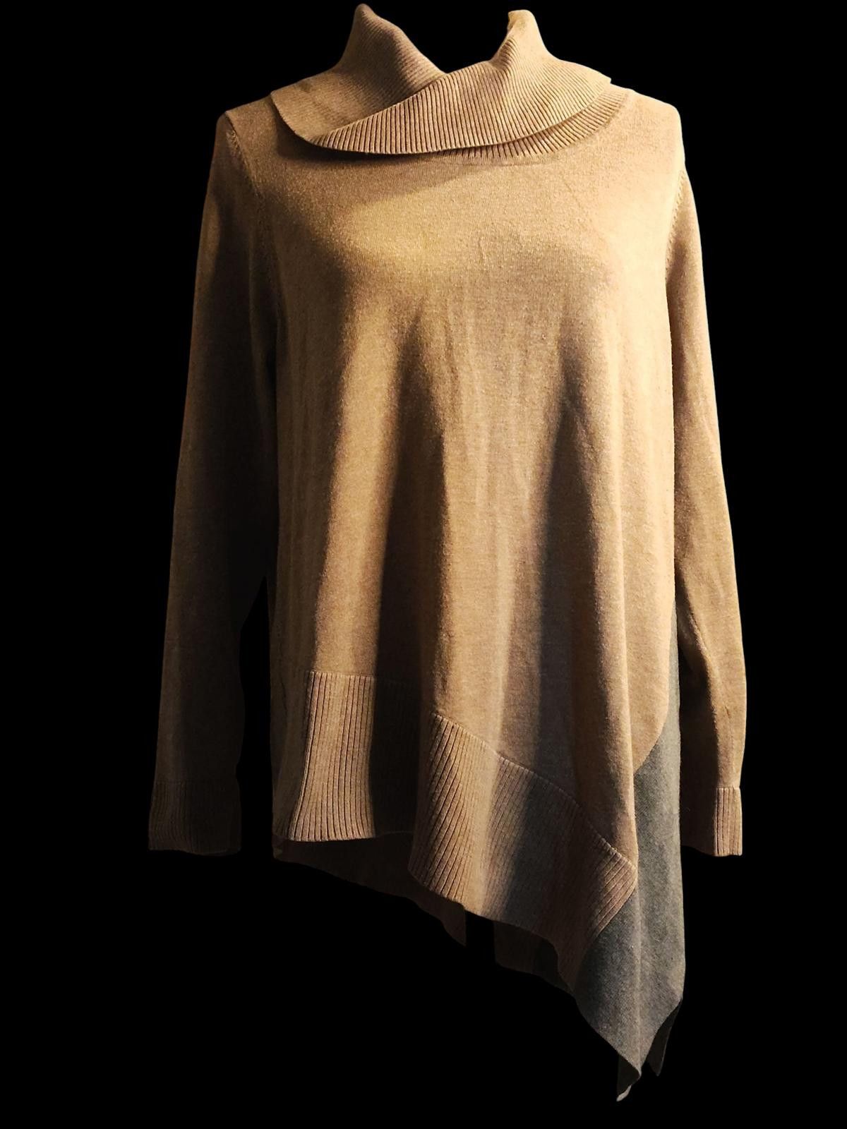 Chicos Chico's Asymmetrical Cowl Neck Sweater in Beige and Gray Size XS / US 0-2 / IT 36-38 - 3 Thumbnail