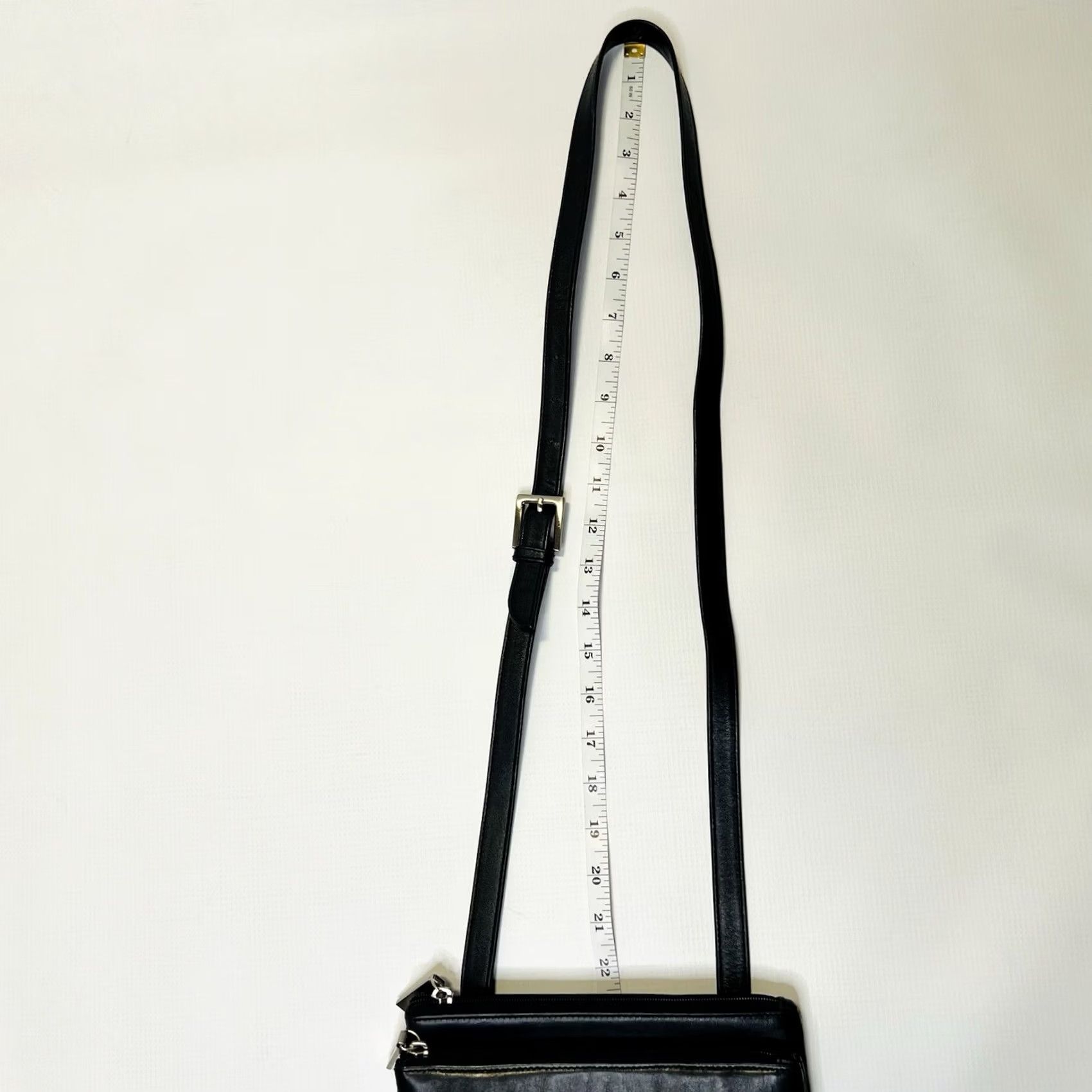 Vintage Hobo International Crossbody Bag Black Leather Small 9x8x3 Zip Pockets Lined Size ONE SIZE - 3 Thumbnail