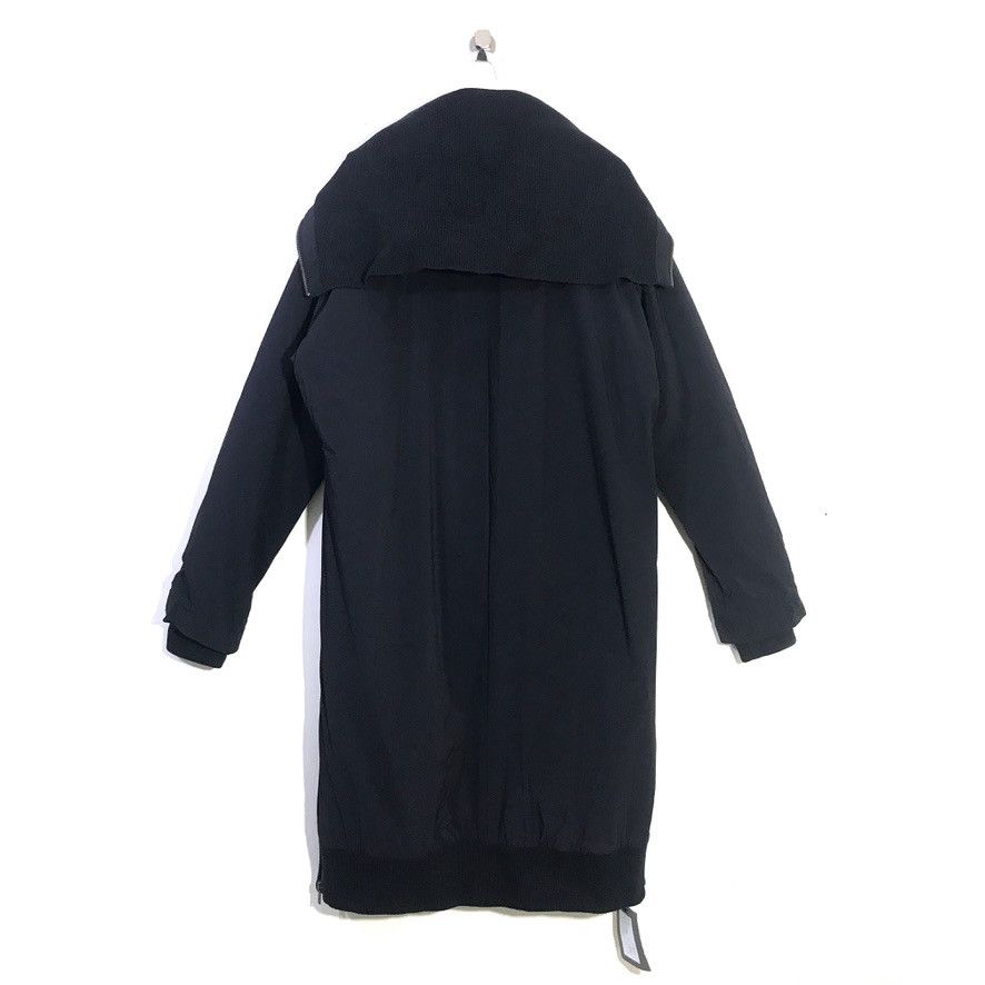 Calvin Klein Calvin Klein Long Hooded Jacket Size M / US 6-8 / IT 42-44 - 2 Thumbnail