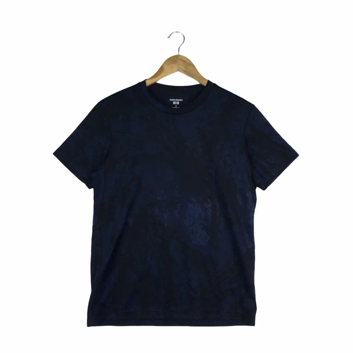 Uniqlo UNIQLO x MEGURU YAMAGUCHI Splitting Horizon Art Tee Shirt Size US M / EU 48-50 / 2 - 2 Thumbnail