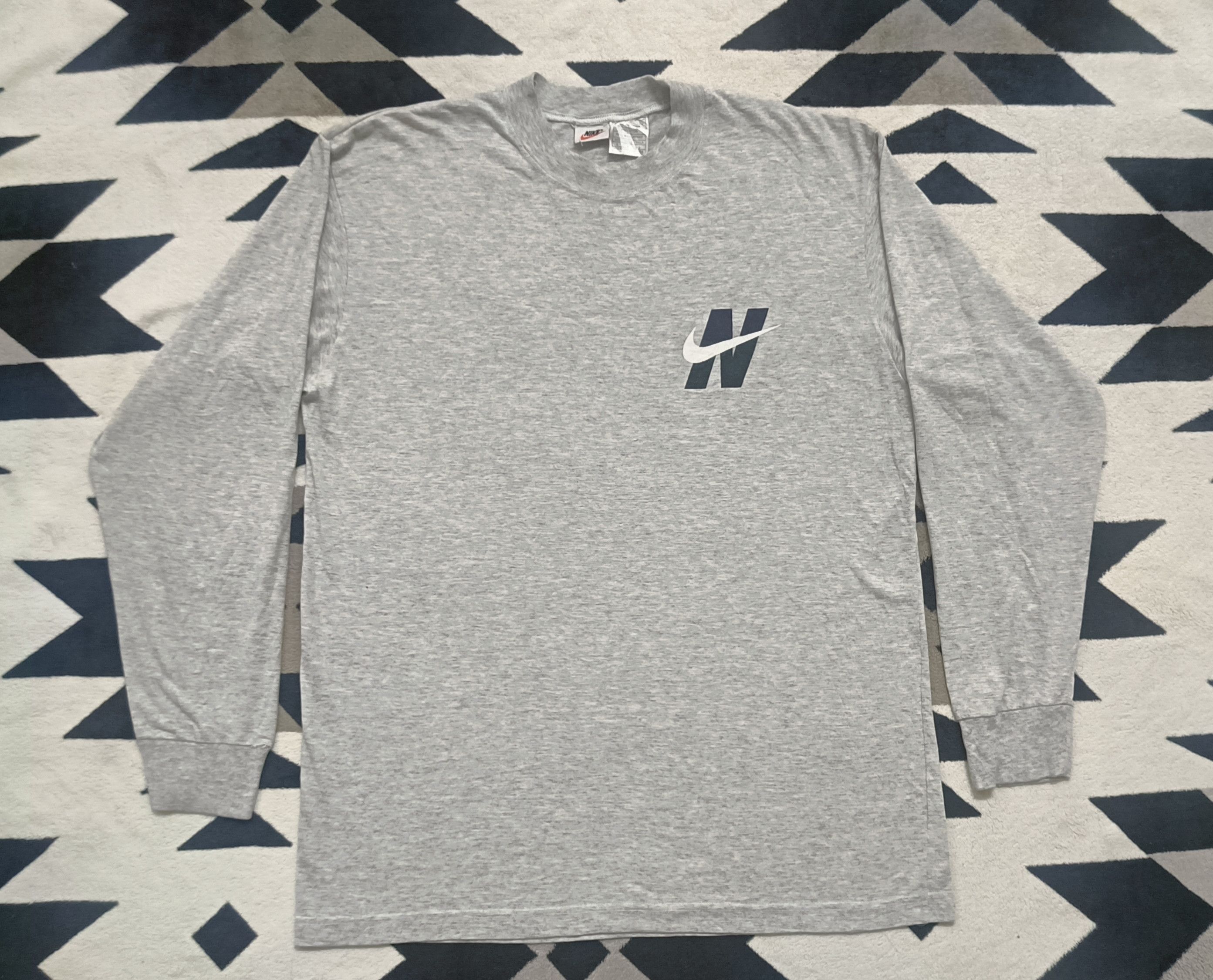 Nike 🔥🔥Rare Vintage 90s Nike Long Sleeve Tee Size US L / EU 52-54 / 3 - 3 Thumbnail