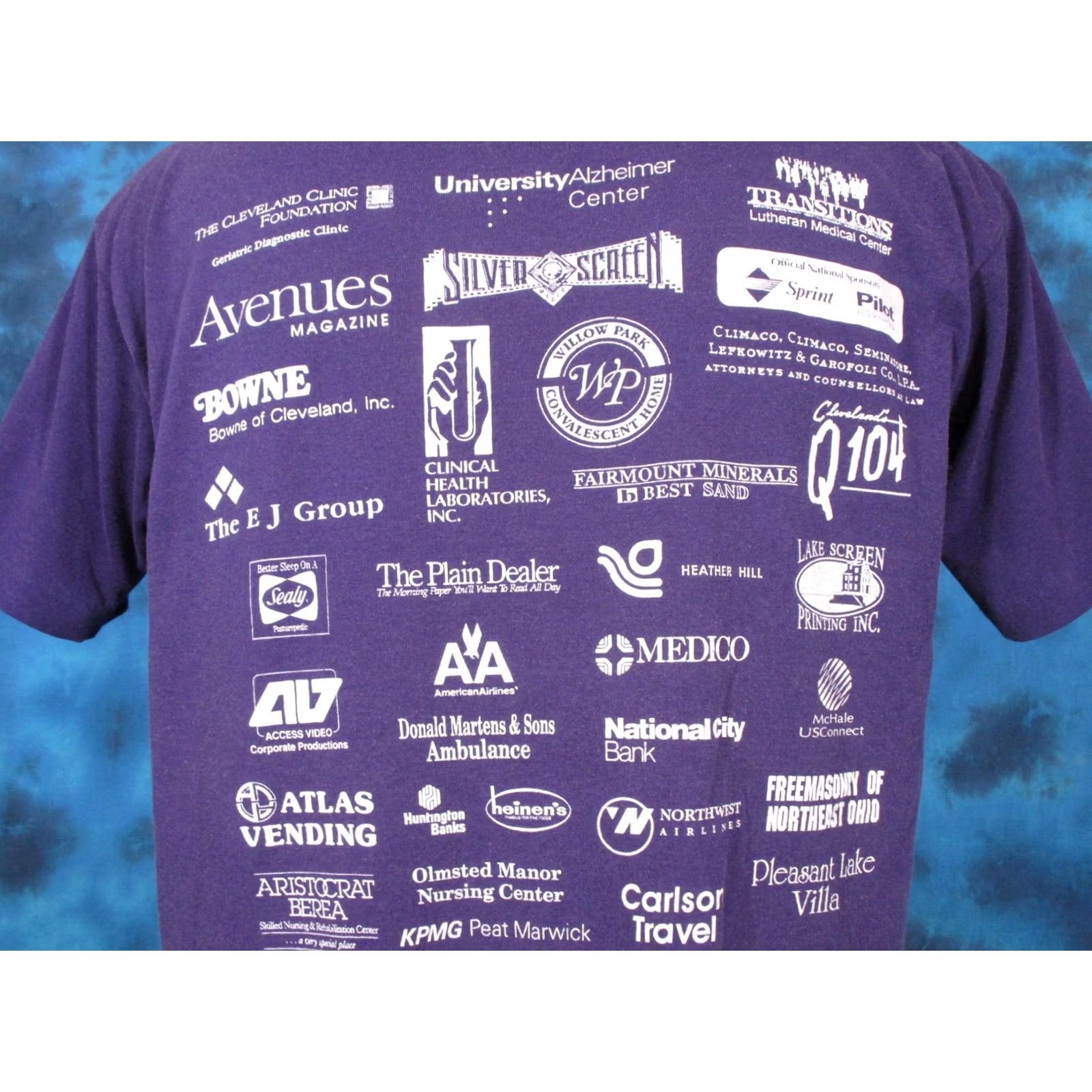 Jerzees VINTAGE Cleveland Zoo MEMORY RUN T-Shirt L (single stitch) - Jerzees, Purple, 50% Cotton/50% Polyester, 80s, Mens Size US L / EU 52-54 / 3 - 4 Thumbnail