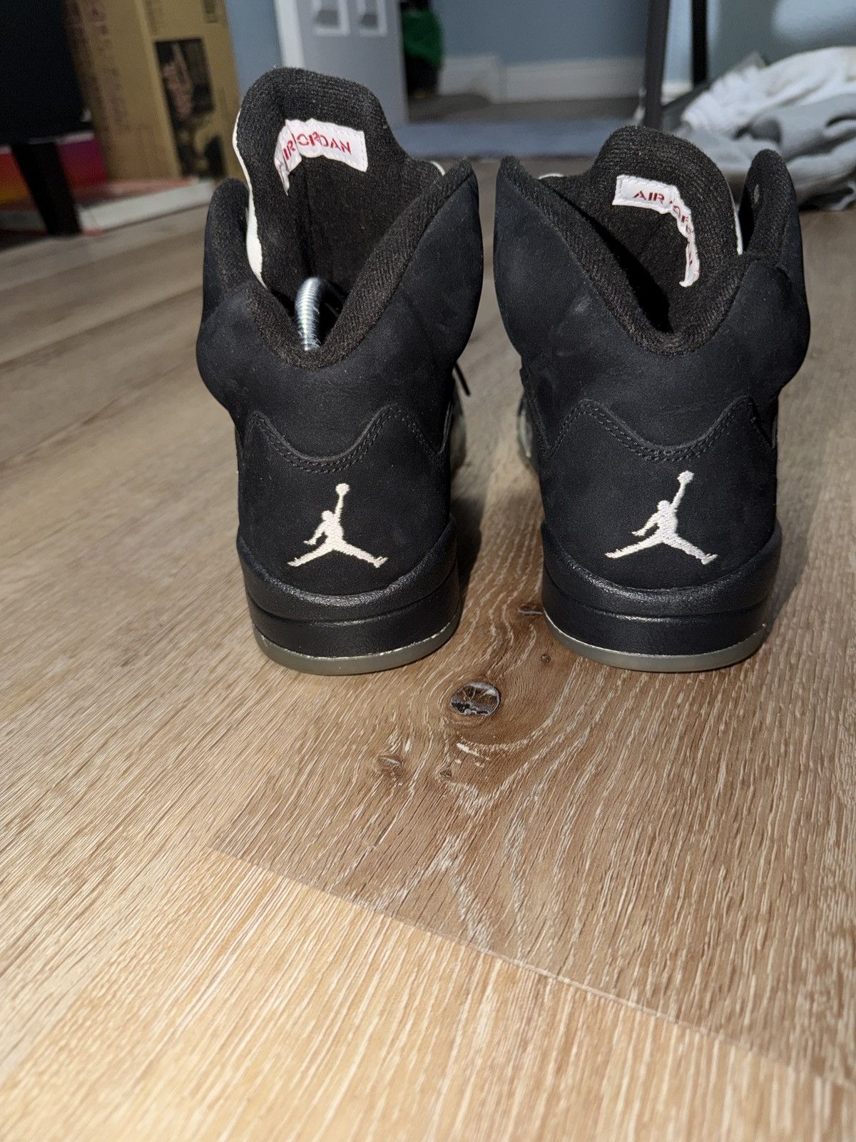 Nike 2011 Black metallic 5s Size US 8 / EU 41 - 4 Thumbnail