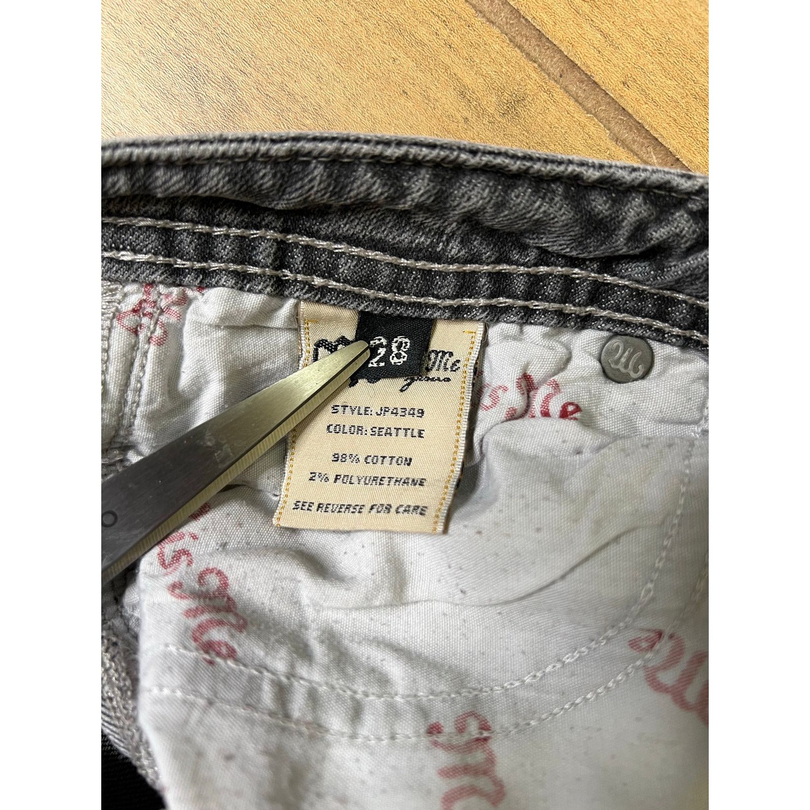 Miss Me MISS ME SKINNY GRAY JEANS RHINESTONE SZ 28 Y2K LOW RISE Size 28" / US 6 / IT 42 - 5 Thumbnail
