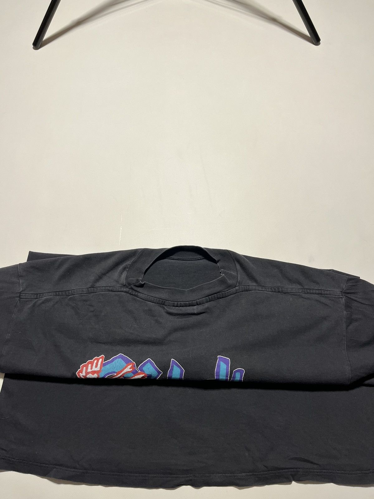 O'Neill Vintage 90’s Oneill Beach Santa Cruz Graffiti Logo Tee Size US L / EU 52-54 / 3 - 5 Thumbnail