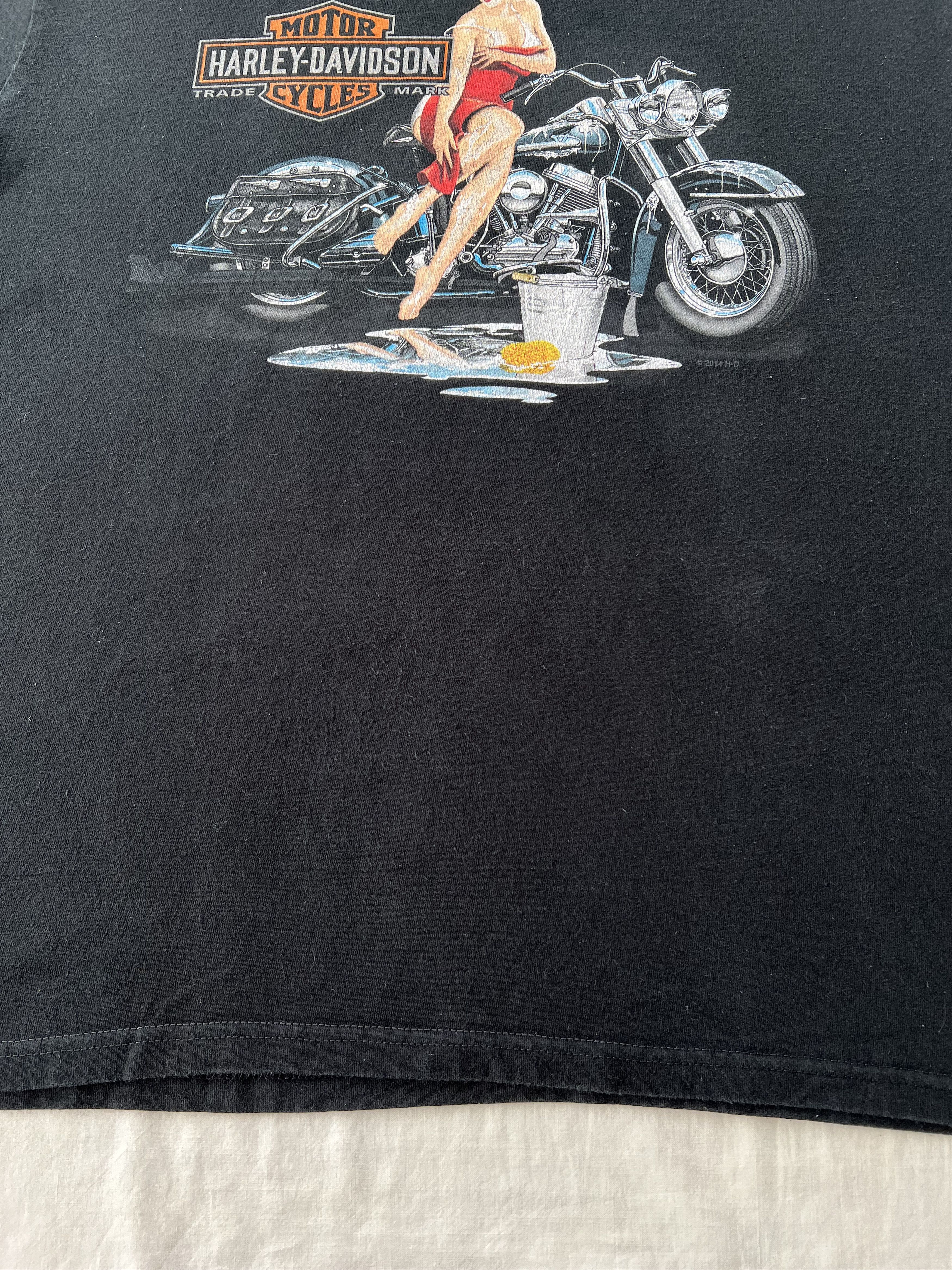 Harley Davidson Vintage 2014 Harley Davidson Sexy Girl Switzerland T-shirt Size US L / EU 52-54 / 3 - 8 Thumbnail