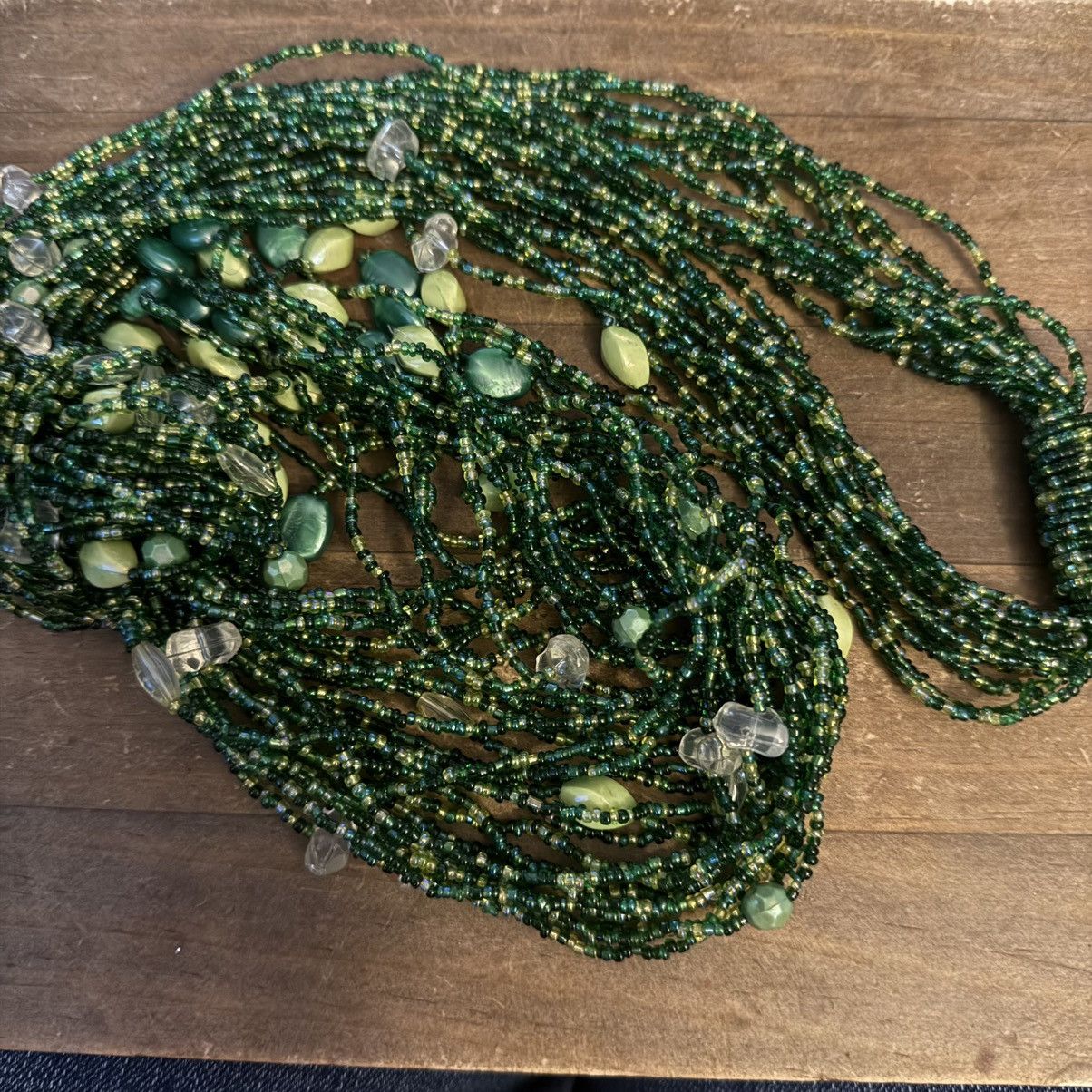 Vintage Vintage green multi strand convertible seed bead necklace Size ONE SIZE - 4 Thumbnail