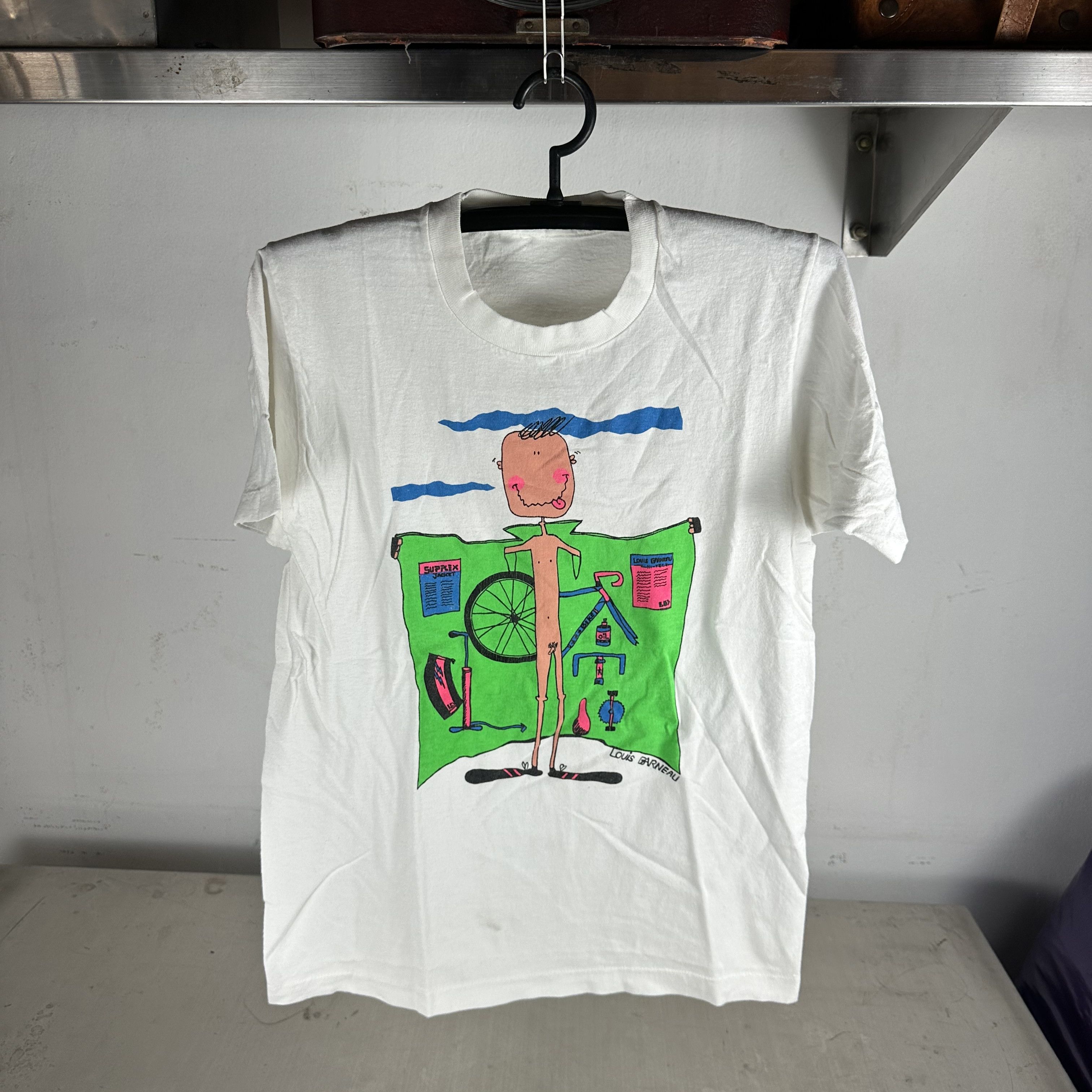 Vintage 90s Louis Garneau Cycling Humor Artwork Graphic T-shirt Size US M / EU 48-50 / 2 - 1 Thumbnail