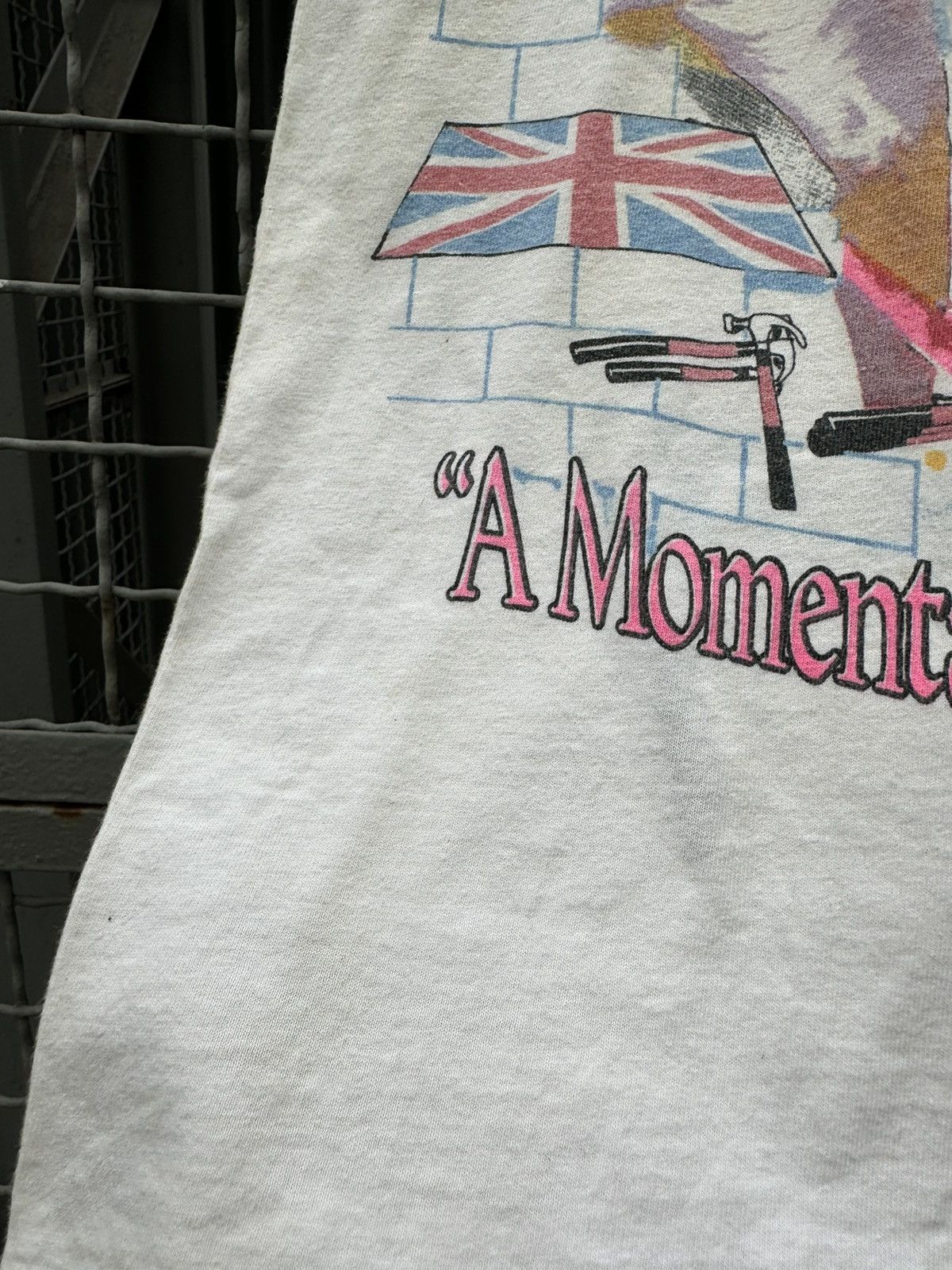 Band Tees Vintage Pink Floyd 1988 Tour Shirt A Momentary Laps Tee Size US M / EU 48-50 / 2 - 12 Thumbnail