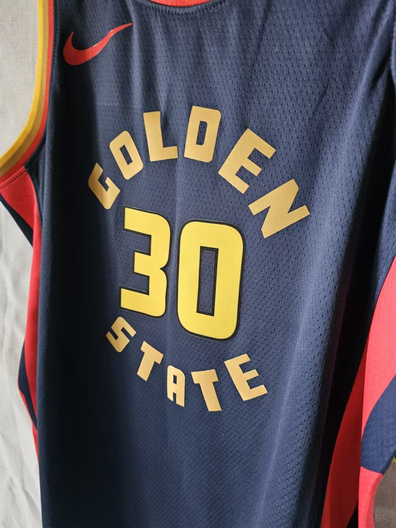 NBA Warriors #30 Stephen Curry Jersey L Size US L / EU 52-54 / 3 - 3 Thumbnail