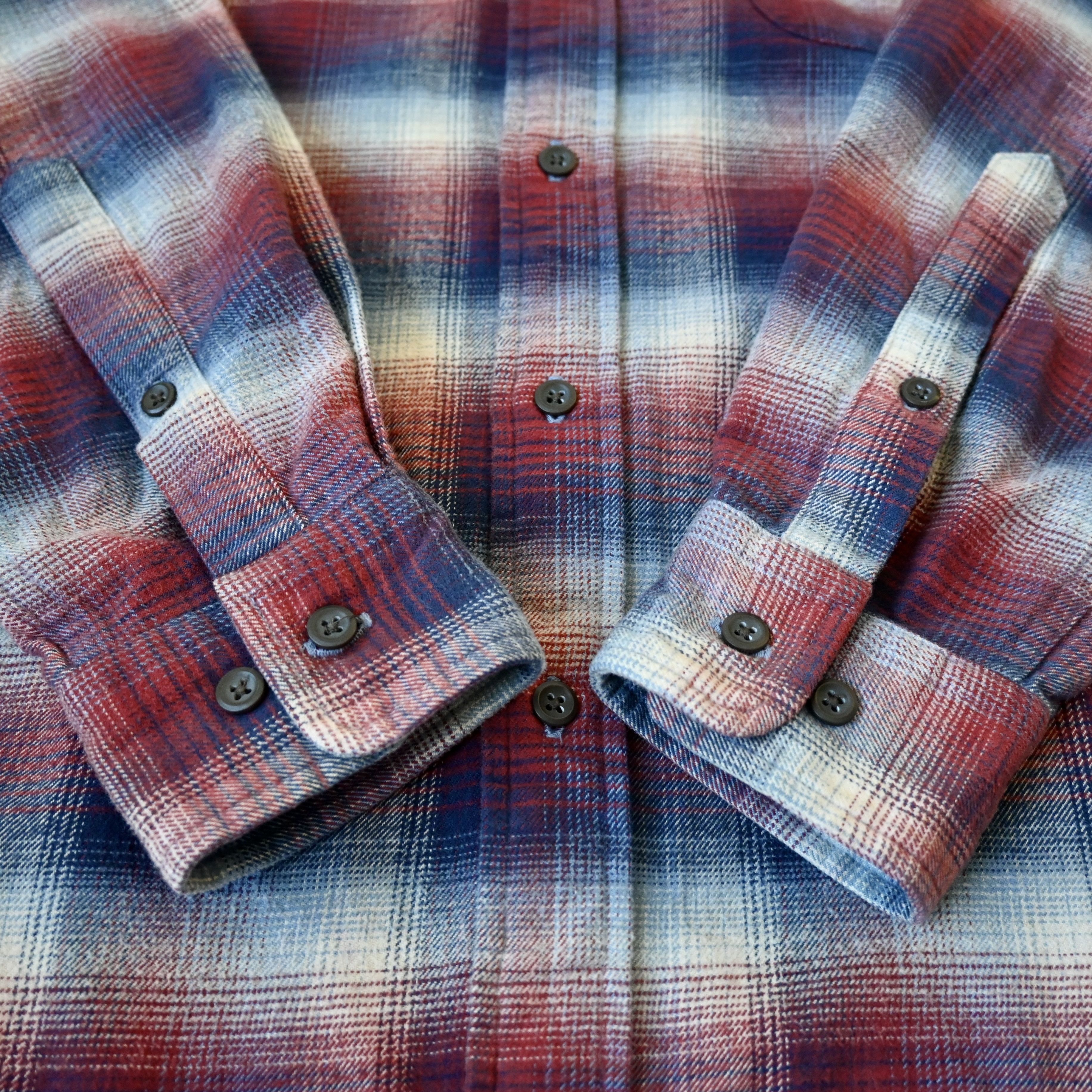 Uniqlo VTG 1990s UNIQLO ombre/shadow plaid cotton flannel shirt, M Size US M / EU 48-50 / 2 - 8 Thumbnail