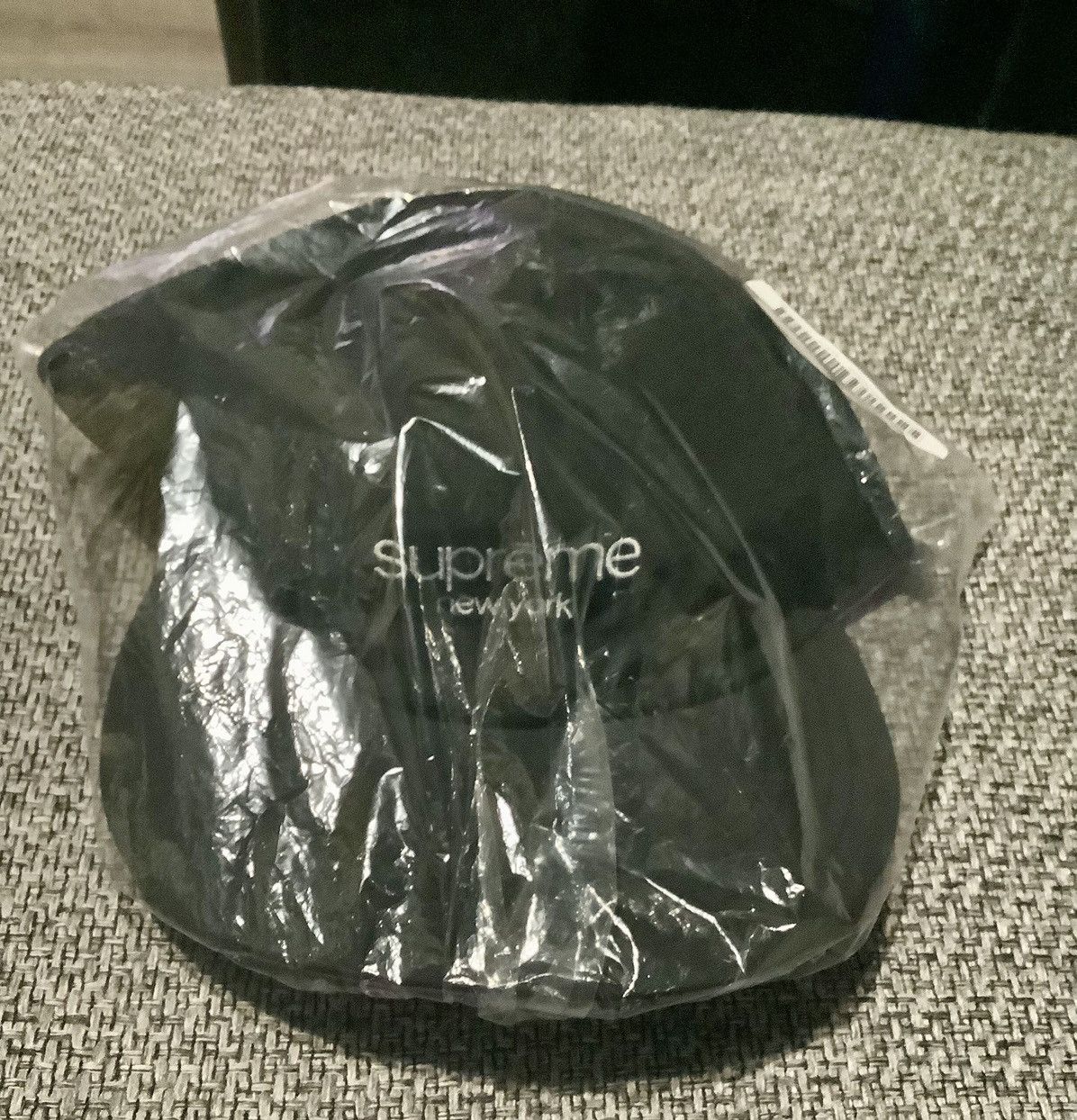Supreme Supreme Classic Logo Reversible 6 Panel Hat Size ONE SIZE - 1 Thumbnail