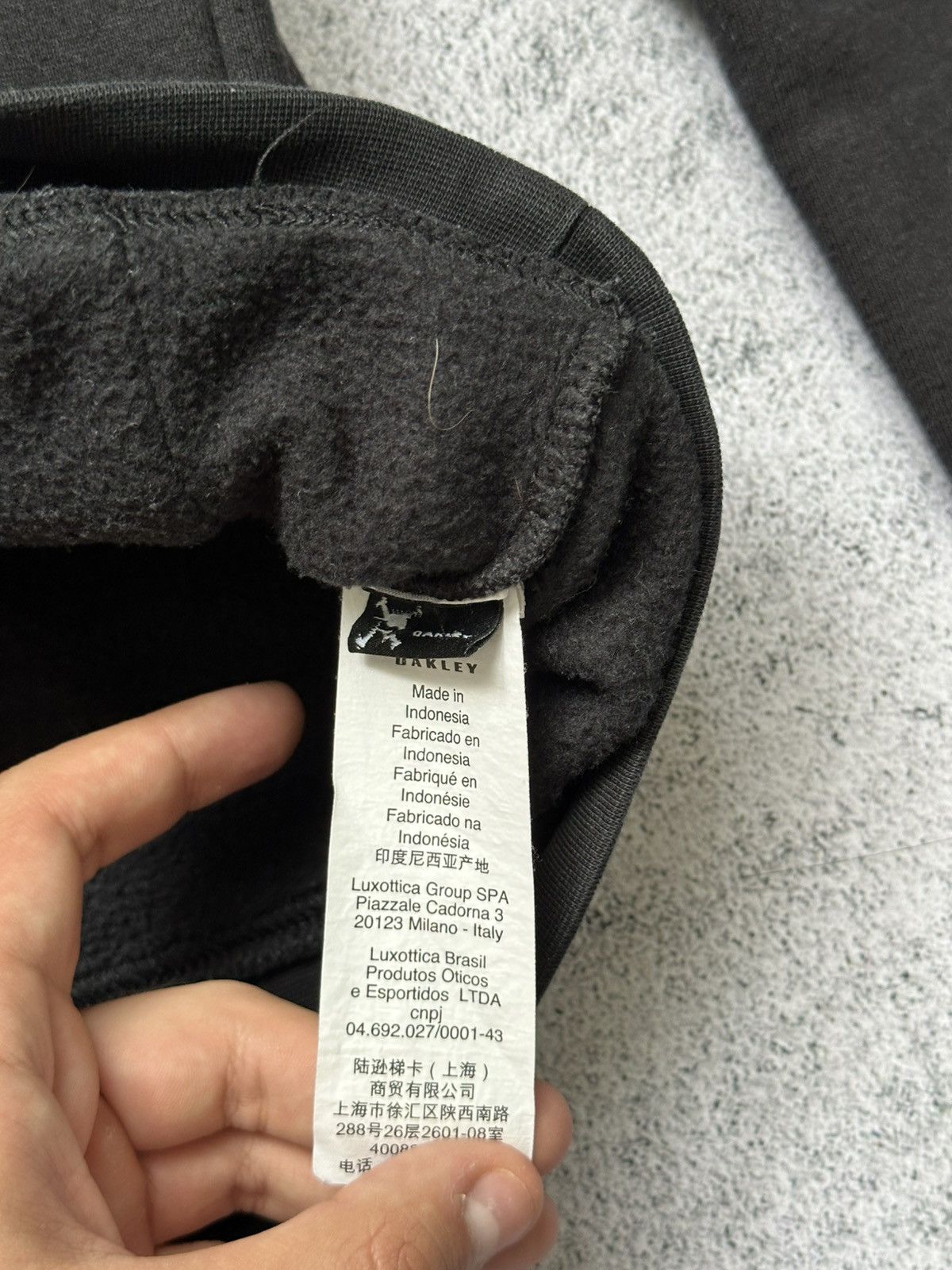 Oakley Men's Oakley Lampas Hoodie Black Centre Logo Size US M / EU 48-50 / 2 - 8 Thumbnail