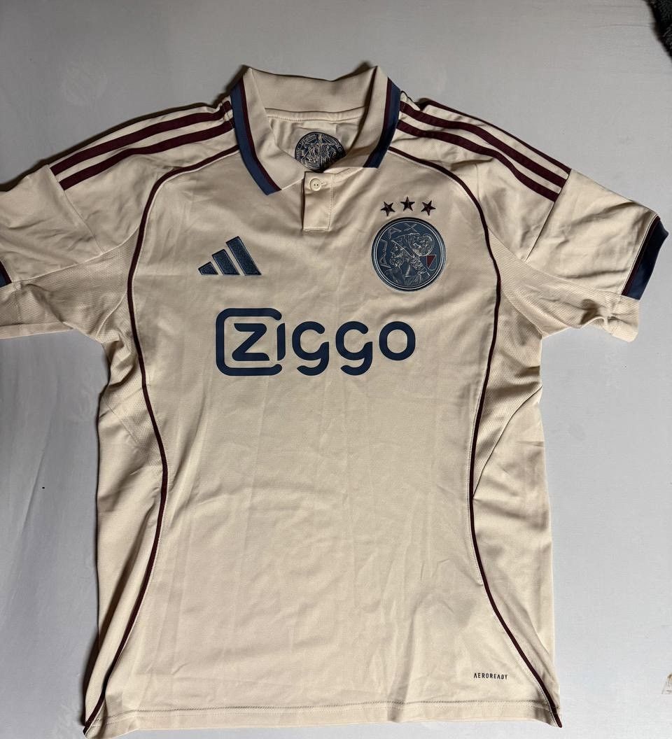 Adidas Adidas jersey suit Size US M / EU 48-50 / 2 - 1 Thumbnail