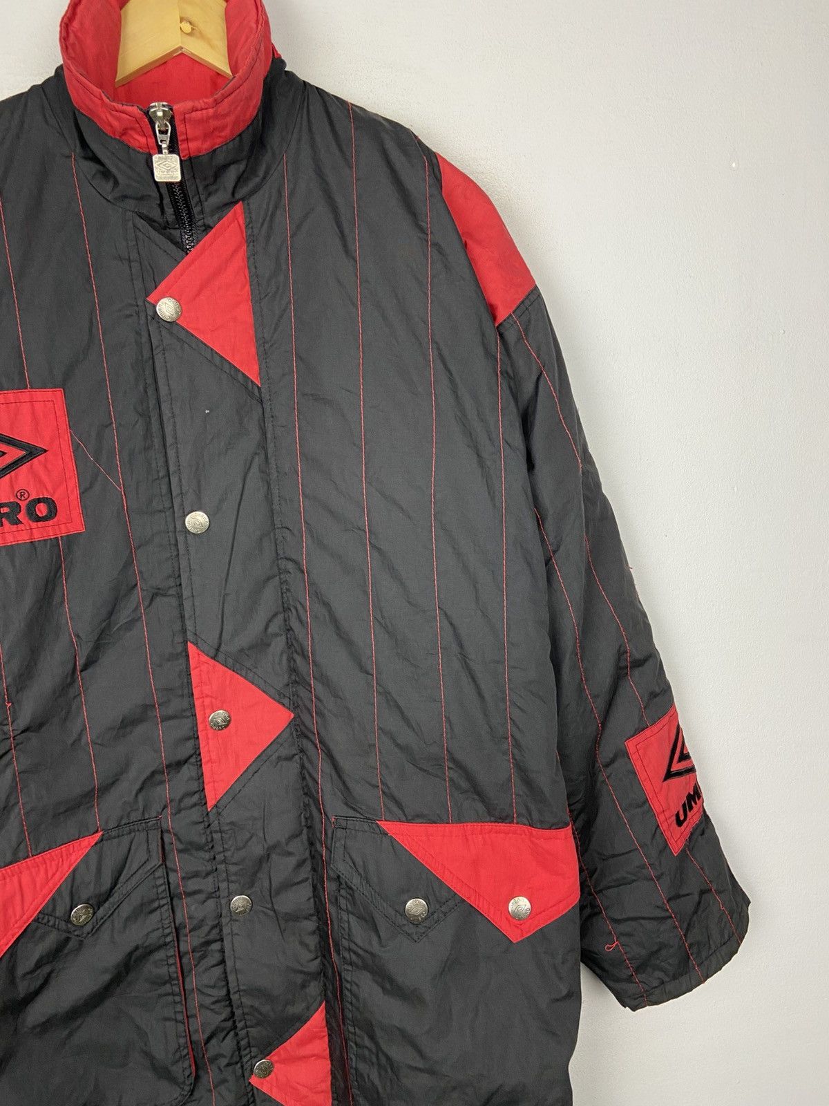 Vintage VINTAGE UMBRO BIG LOGO JACKET Size US XL / EU 56 / 4 - 3 Thumbnail