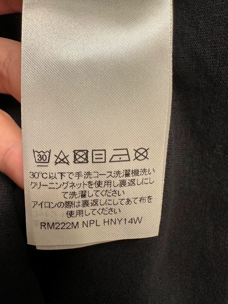 Louis Vuitton Louis Vuitton SS 22 Spread Logo Embroidered Crew Neck Short Size US L / EU 52-54 / 3 - 7 Thumbnail