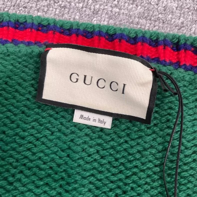 Gucci Gucci Green V-neck knitted sweater 2502-Nextarrow Size US M / EU 48-50 / 2 - 6 Thumbnail