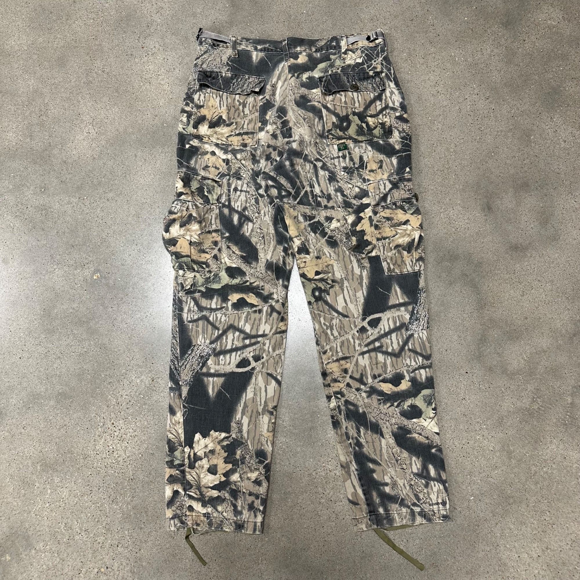 Mossy Oaks × Vintage Vintage Mossy Oak Breakup Camo Cargo Pants Size US 32 / EU 48 - 2 Thumbnail