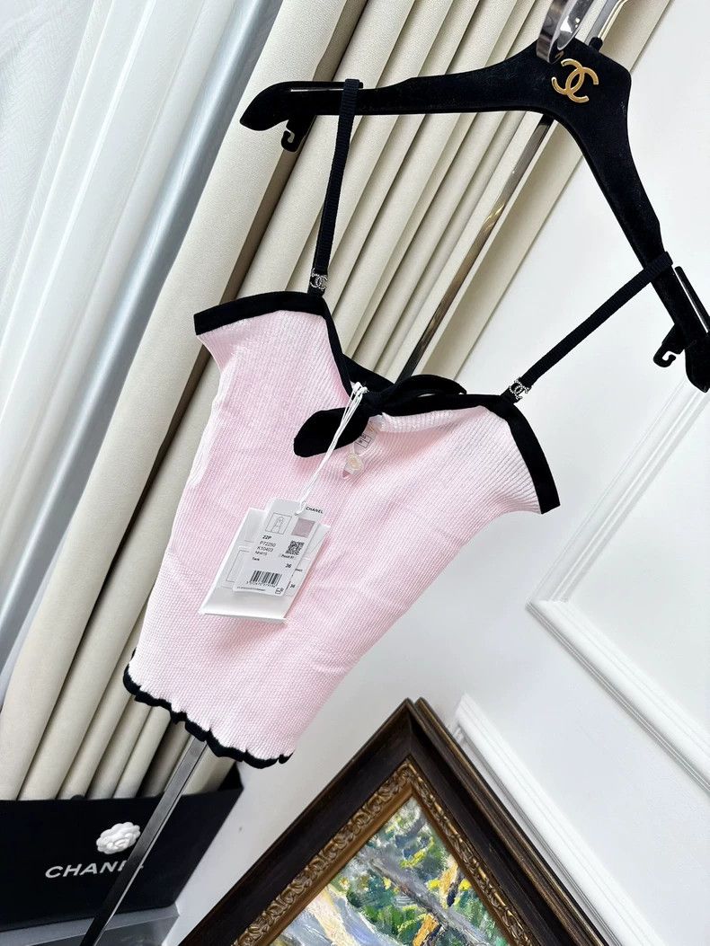 Chanel Chanel 22P pink black rabbit ear suspender Size XS / US 0-2 / IT 36-38 - 1 Thumbnail