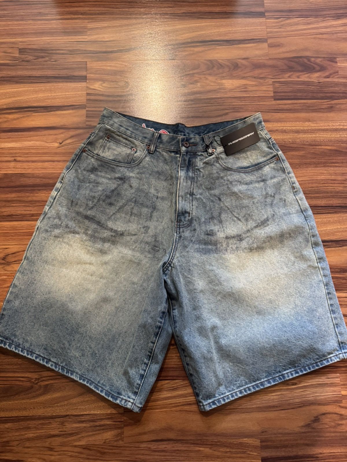 The GV Gallery GV Gallery Dirty Shorts Size US 36 / EU 52 - 1 Thumbnail