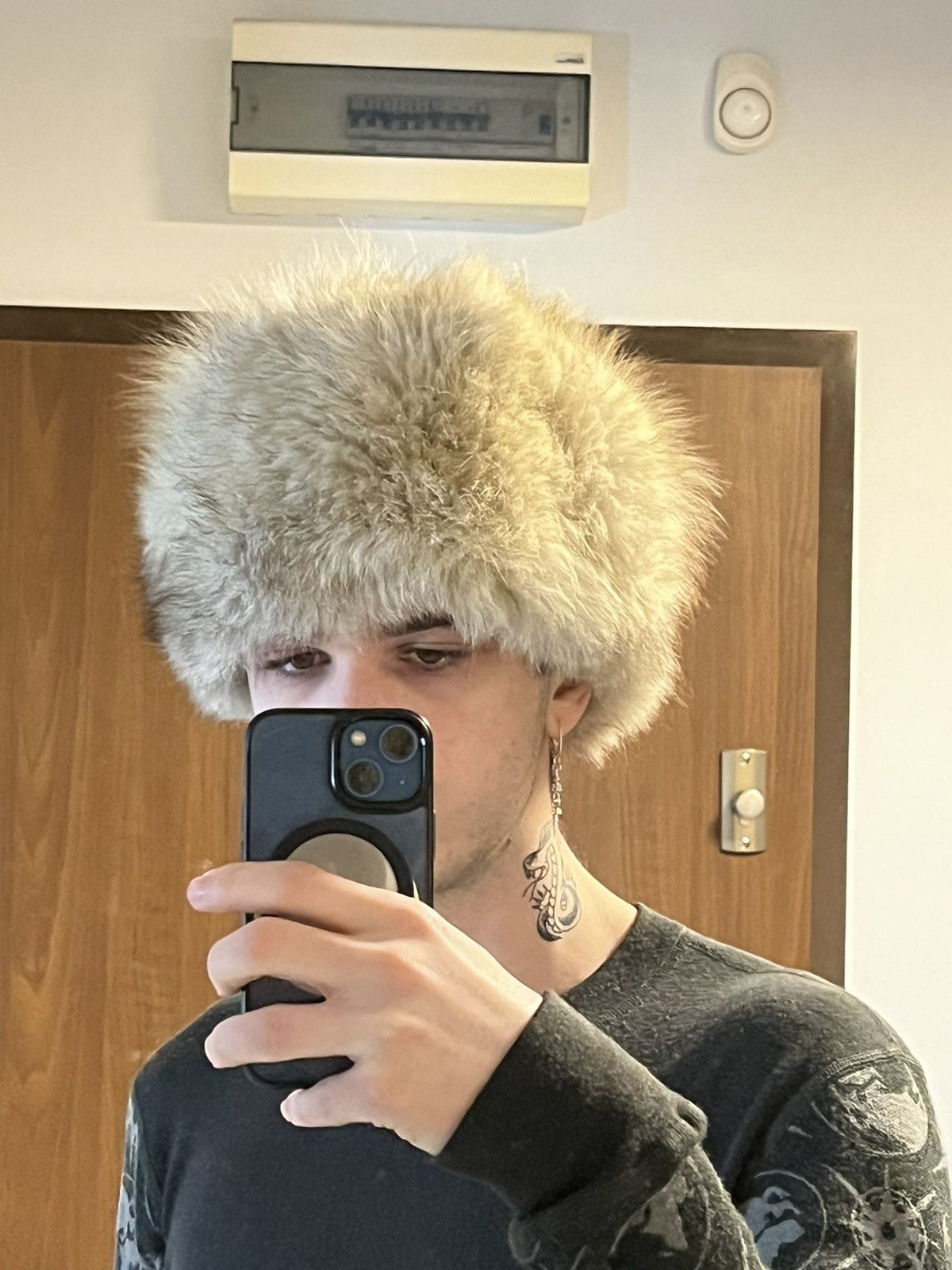 Vintage ➕ faux fur babushka style fuzzy hat Size ONE SIZE - 2 Thumbnail