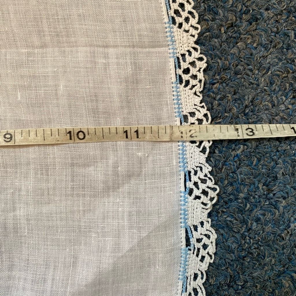 Other Vintage handkerchief with lace edging white & blue 12”x11” Size ONE SIZE - 3 Thumbnail