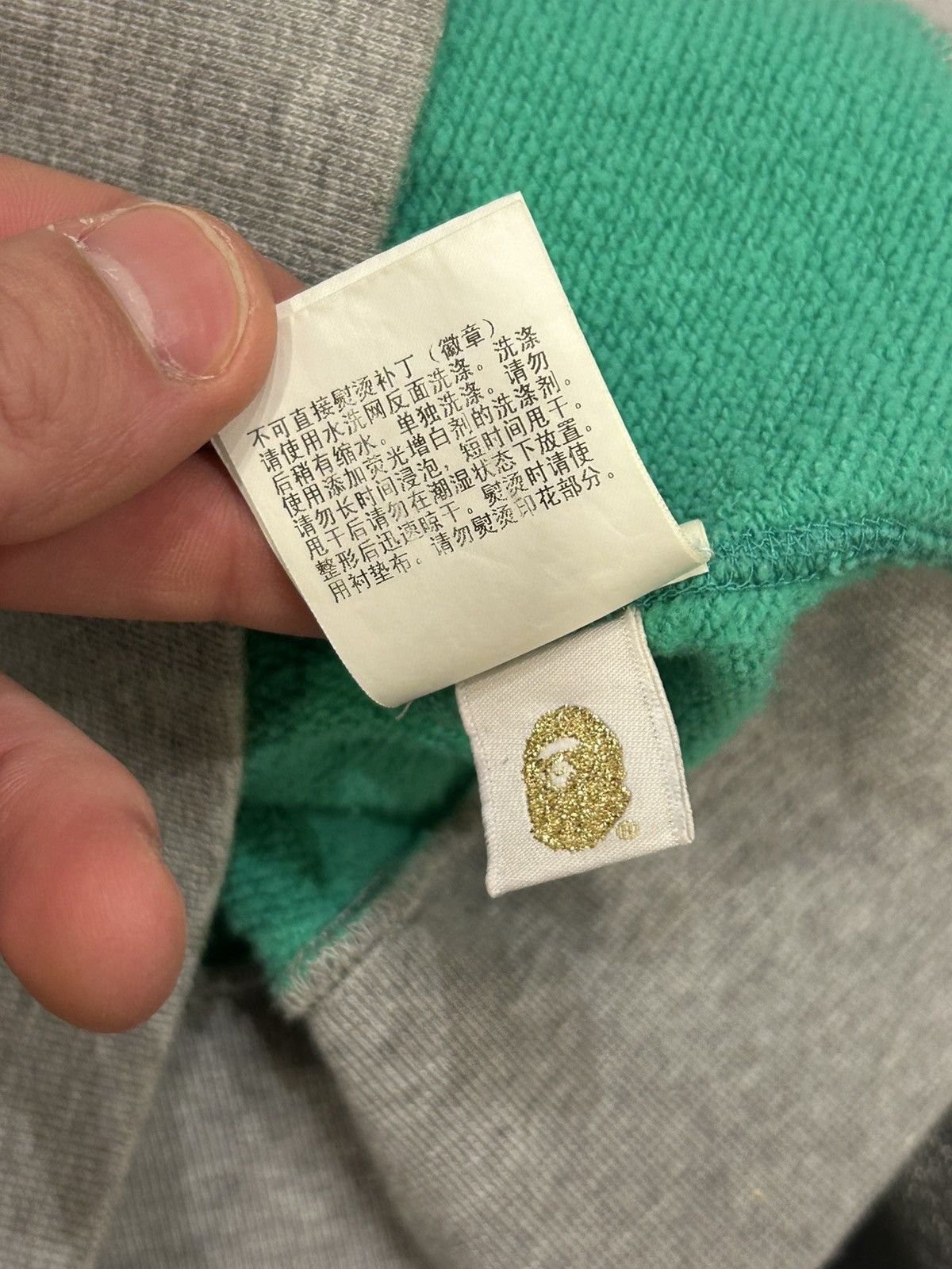 Bape Bape Shark Hoodie - Multi Size US M / EU 48-50 / 2 - 8 Thumbnail