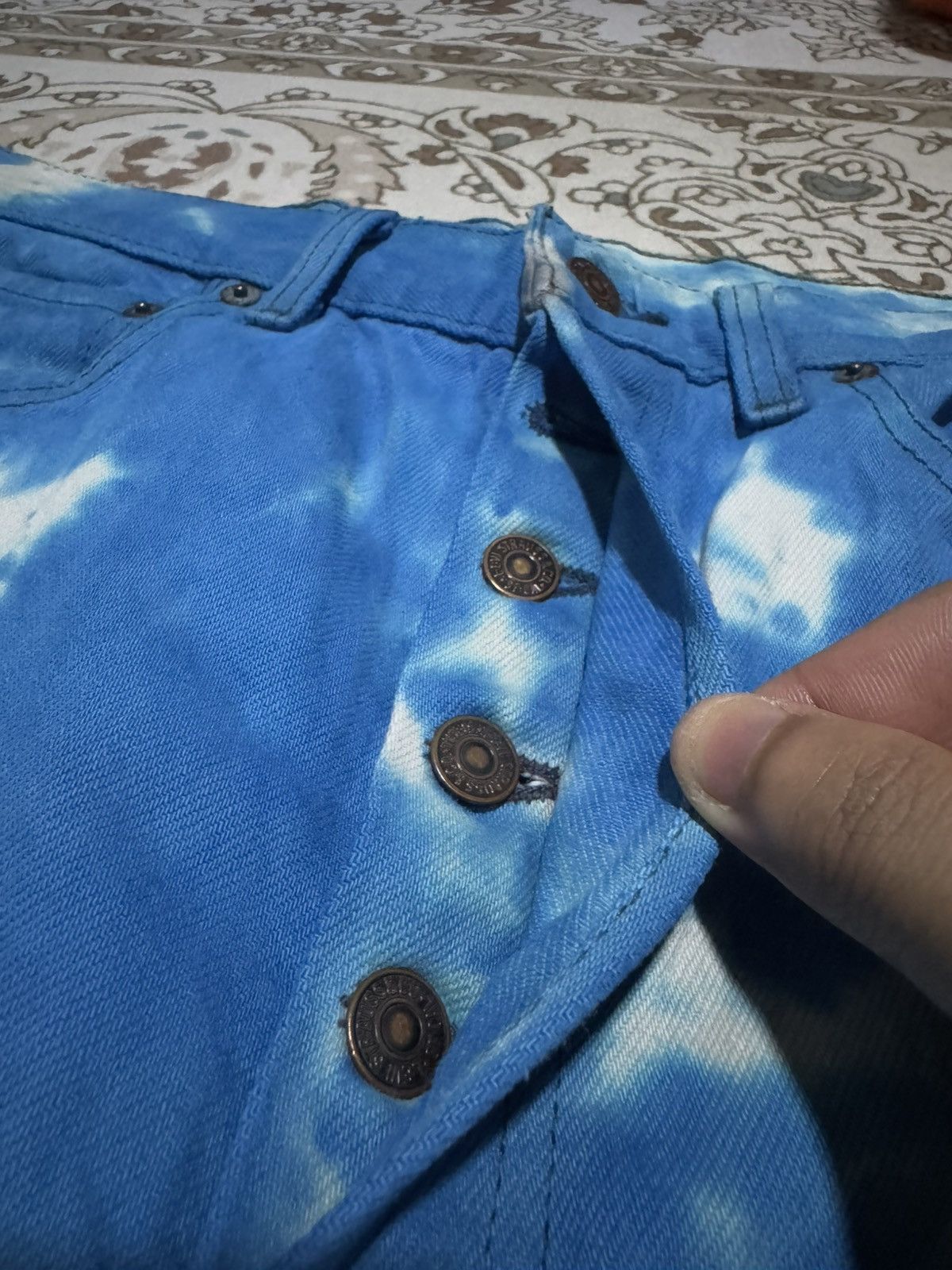 Art Comes First × Levi's Vintage Clothing × Vintage 🇺🇸 Vtg 90’s Levis 501 Blue Dyed Clouds Short Denim Size US 31 - 3 Thumbnail