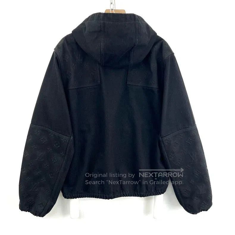 Louis Vuitton Louis Vuitton Black Embossed Denim Jacket. Size US L / EU 52-54 / 3 - 3 Thumbnail