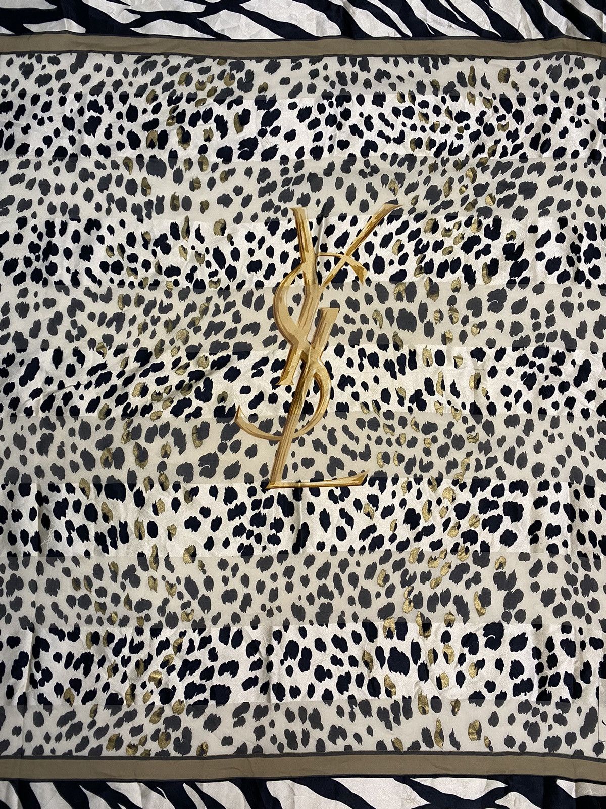 Yves Saint Laurent Vintage Yves Saint Laurent Leopard Silk Scarf Scarves Size ONE SIZE - 4 Thumbnail