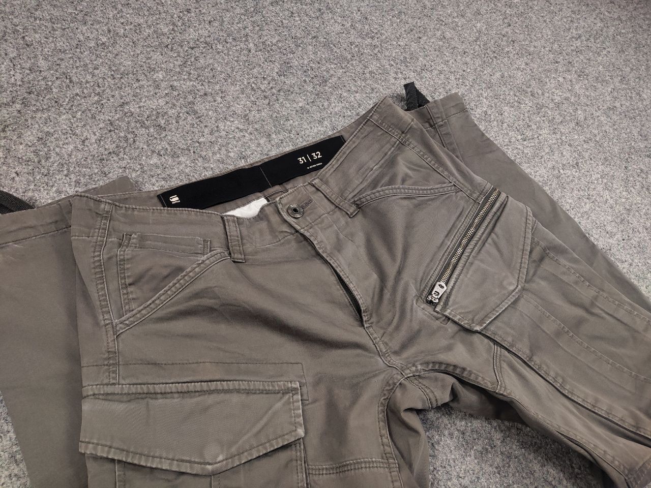 G-Star Vintage g-star raw rovic zip 3d straight tapered cargo Pants Size US 31 - 9 Thumbnail