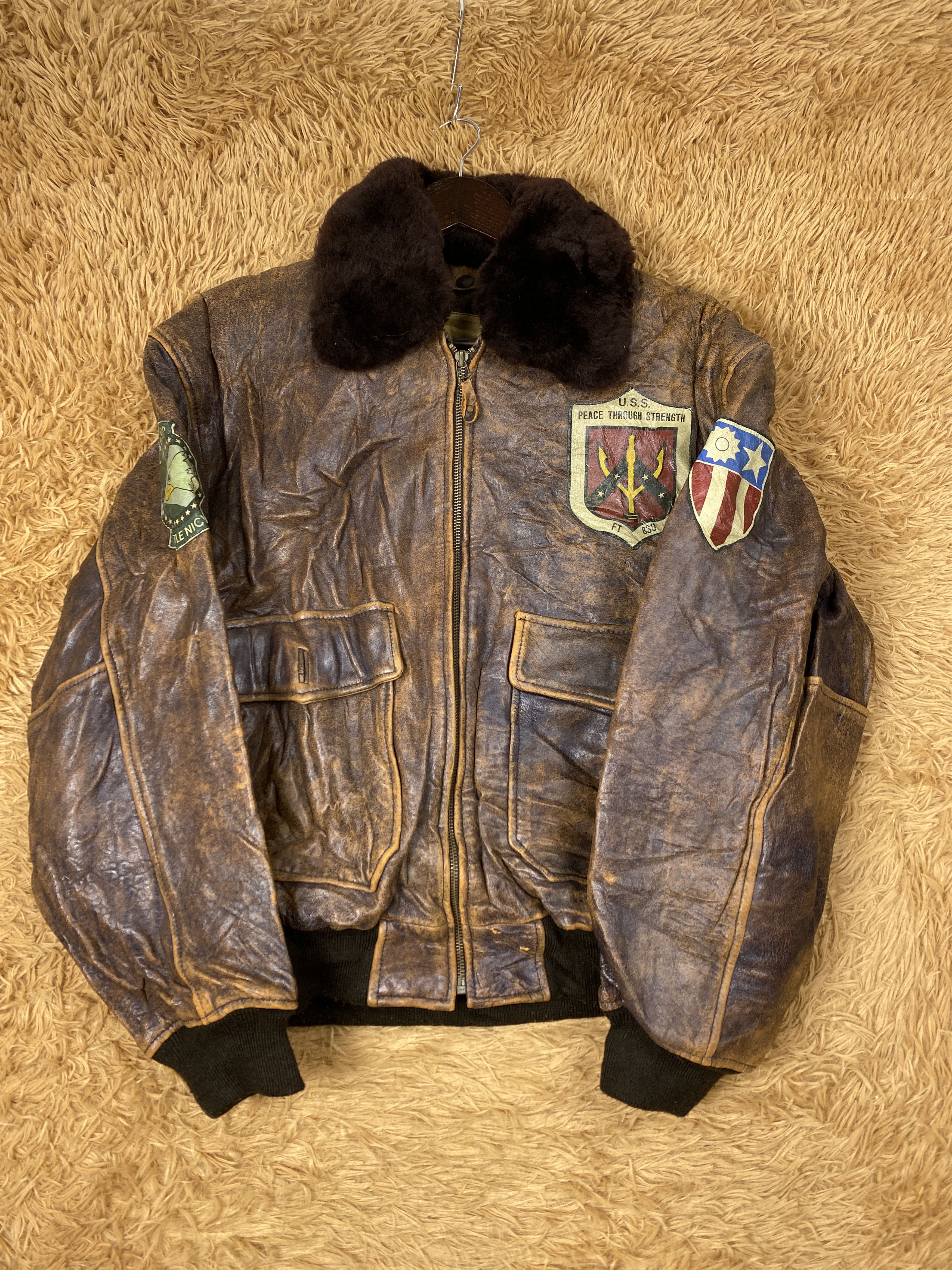 Vintage Vintage US Navy Military Flight Leather Jacket PJ2569 Size US M / EU 48-50 / 2 - 4 Thumbnail