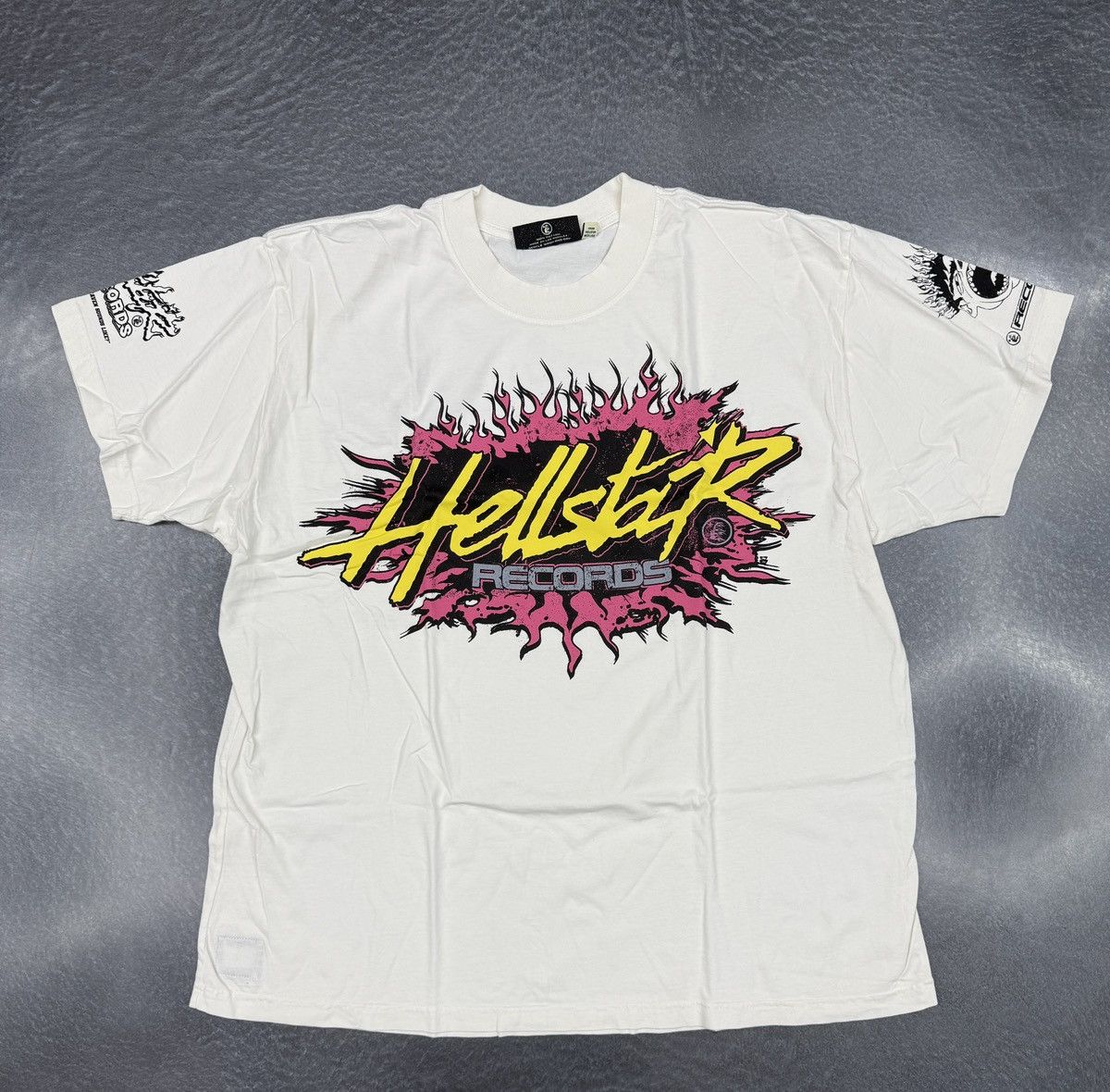 HELLSTAR Hellstar Records T-Shirt Size US XL / EU 56 / 4 - 1 Thumbnail
