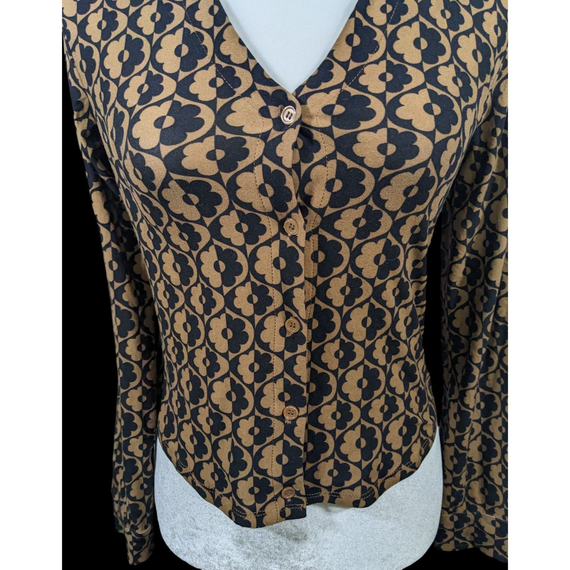 Other Retro Black And Brown Floral Button Down Top by No Boundarie Size S / US 4 / IT 40 - 2 Thumbnail