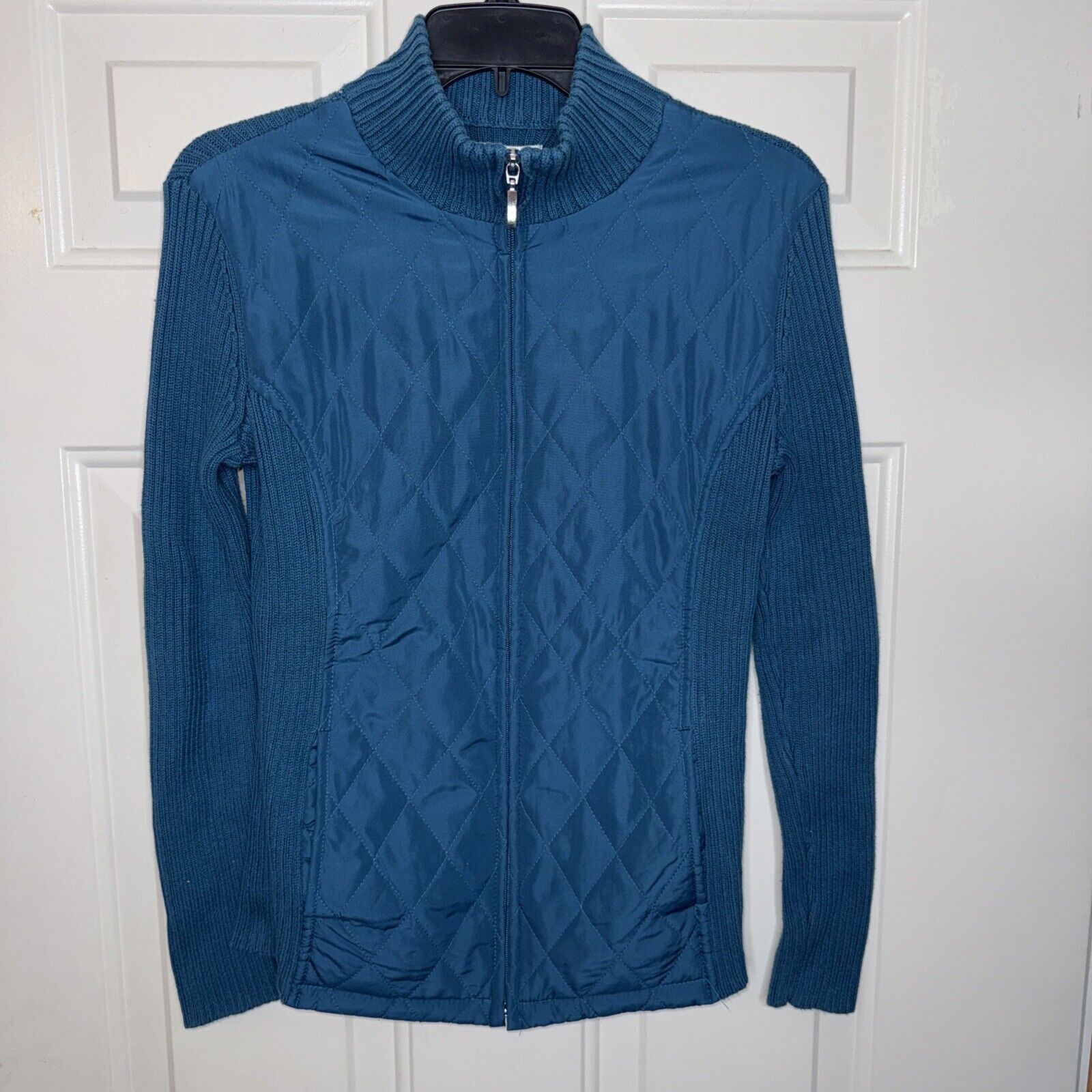 Croft & Barrow Croft & Barrow Women’s Jacket XS Quilted Mock Neck Sweater Size XS / US 0-2 / IT 36-38 - 7 Thumbnail