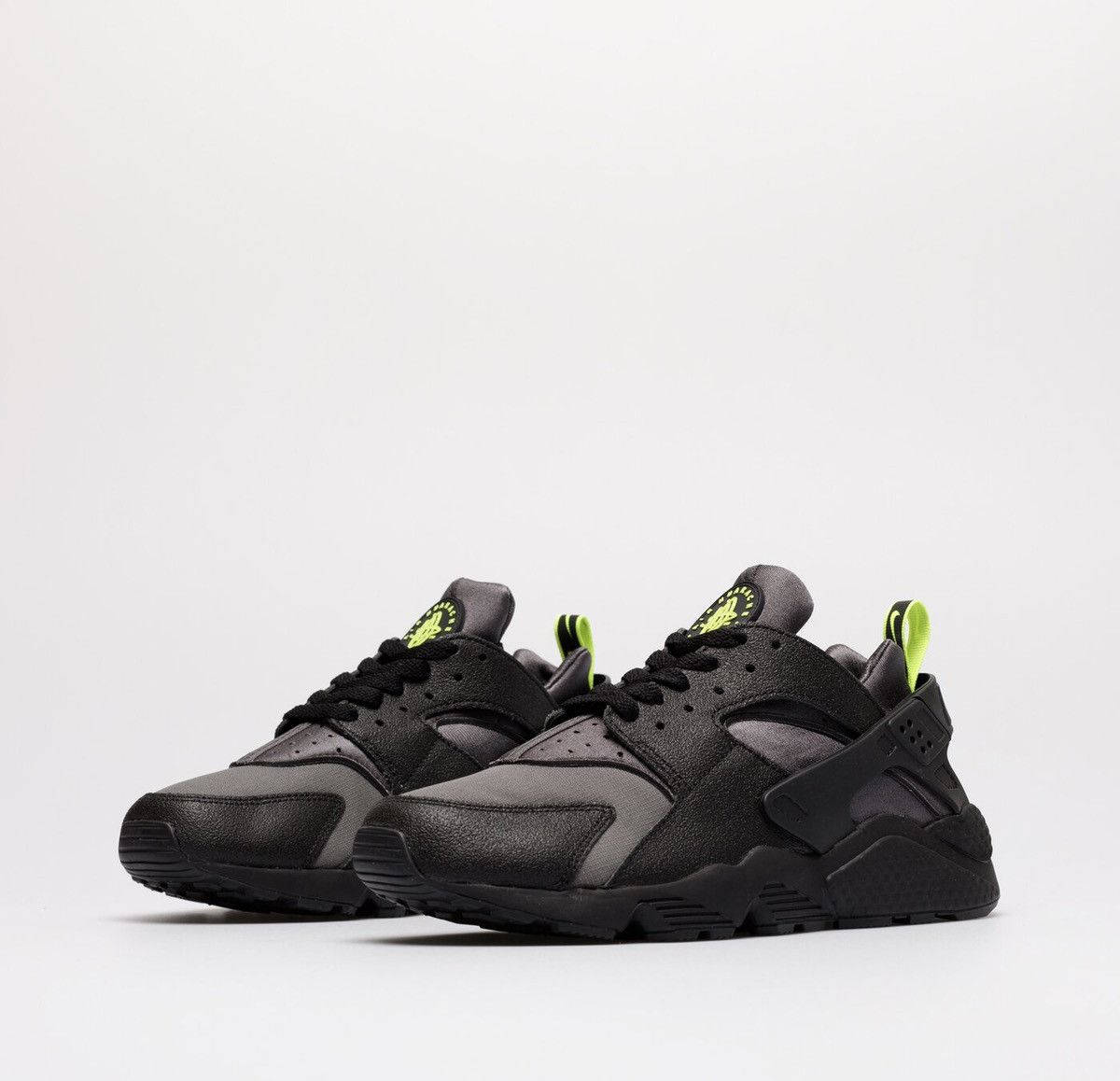 NIKE AIR HUARACHE WT