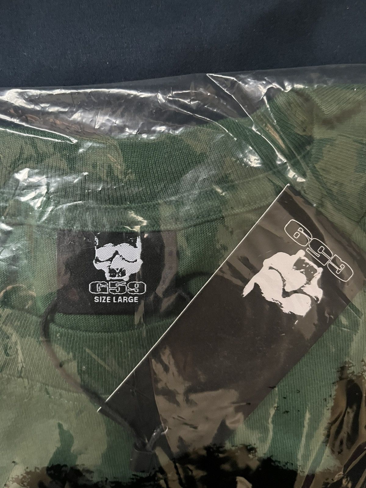 Band Tees $b Tee (Green) Size US L / EU 52-54 / 3 - 3 Thumbnail