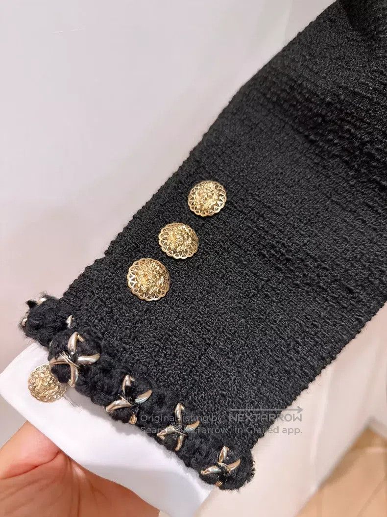 Chanel Chanel Metropolis black and gold jacket Size XS / US 0-2 / IT 36-38 - 5 Thumbnail