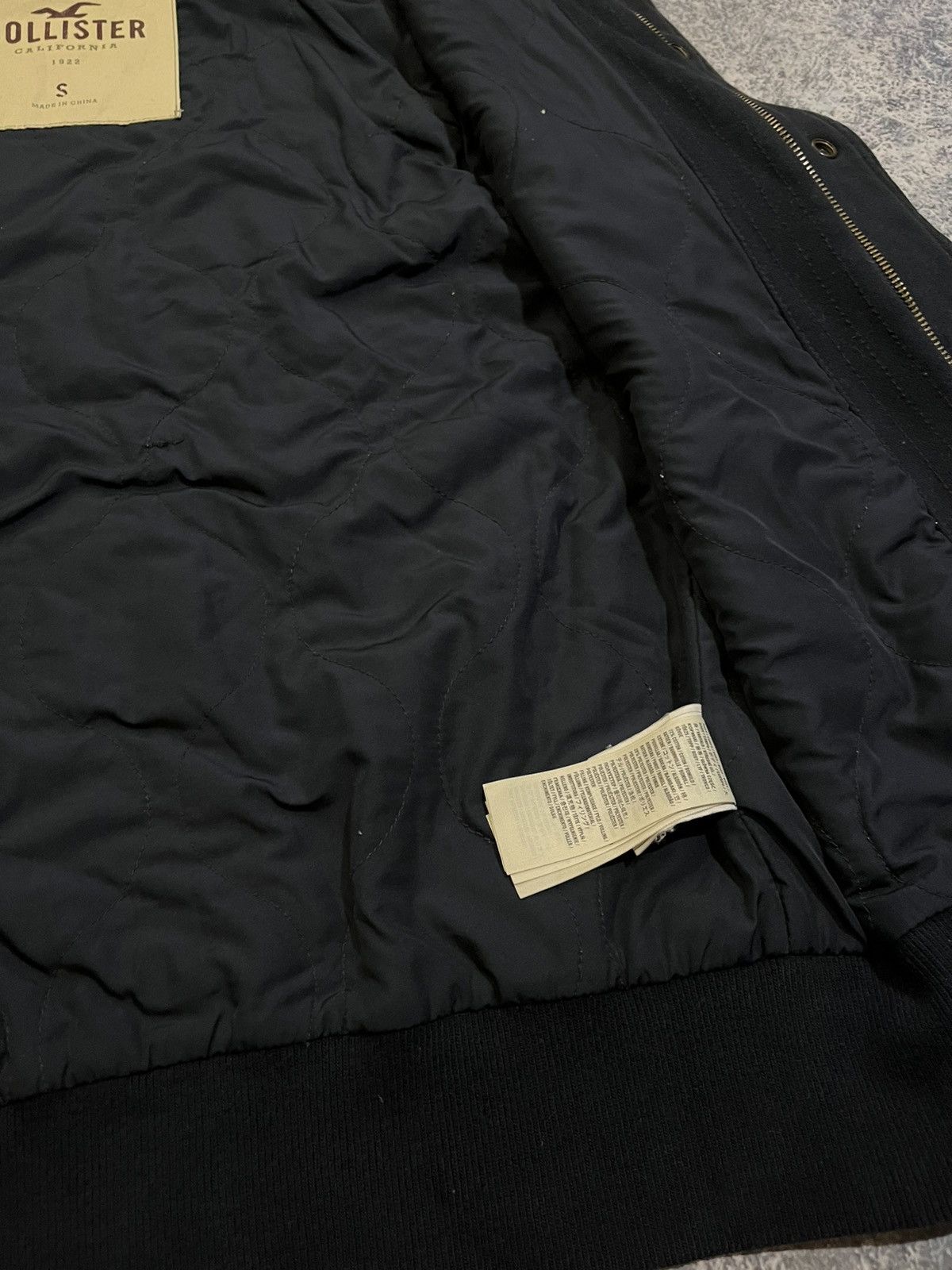 Hollister Hollister fur Insulated Hooded bomber Jacket glamour Y2K Size US M / EU 48-50 / 2 - 6 Thumbnail